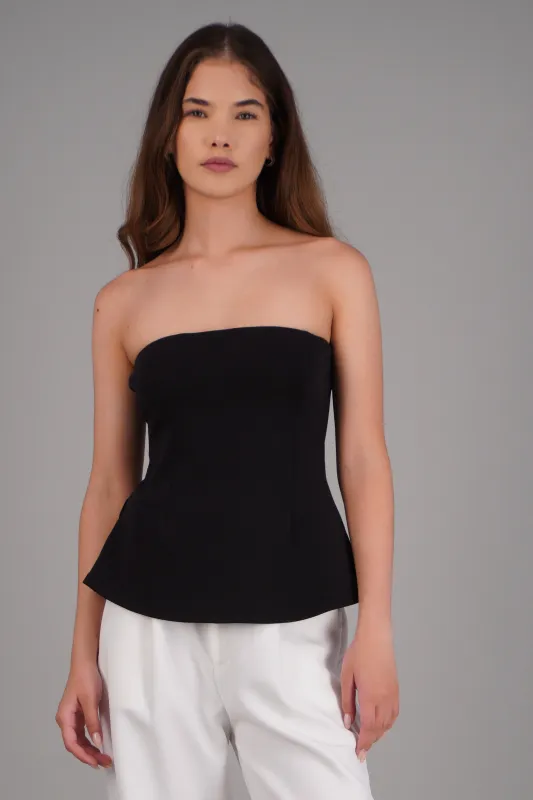 Top strapless pinzas made by Shasa