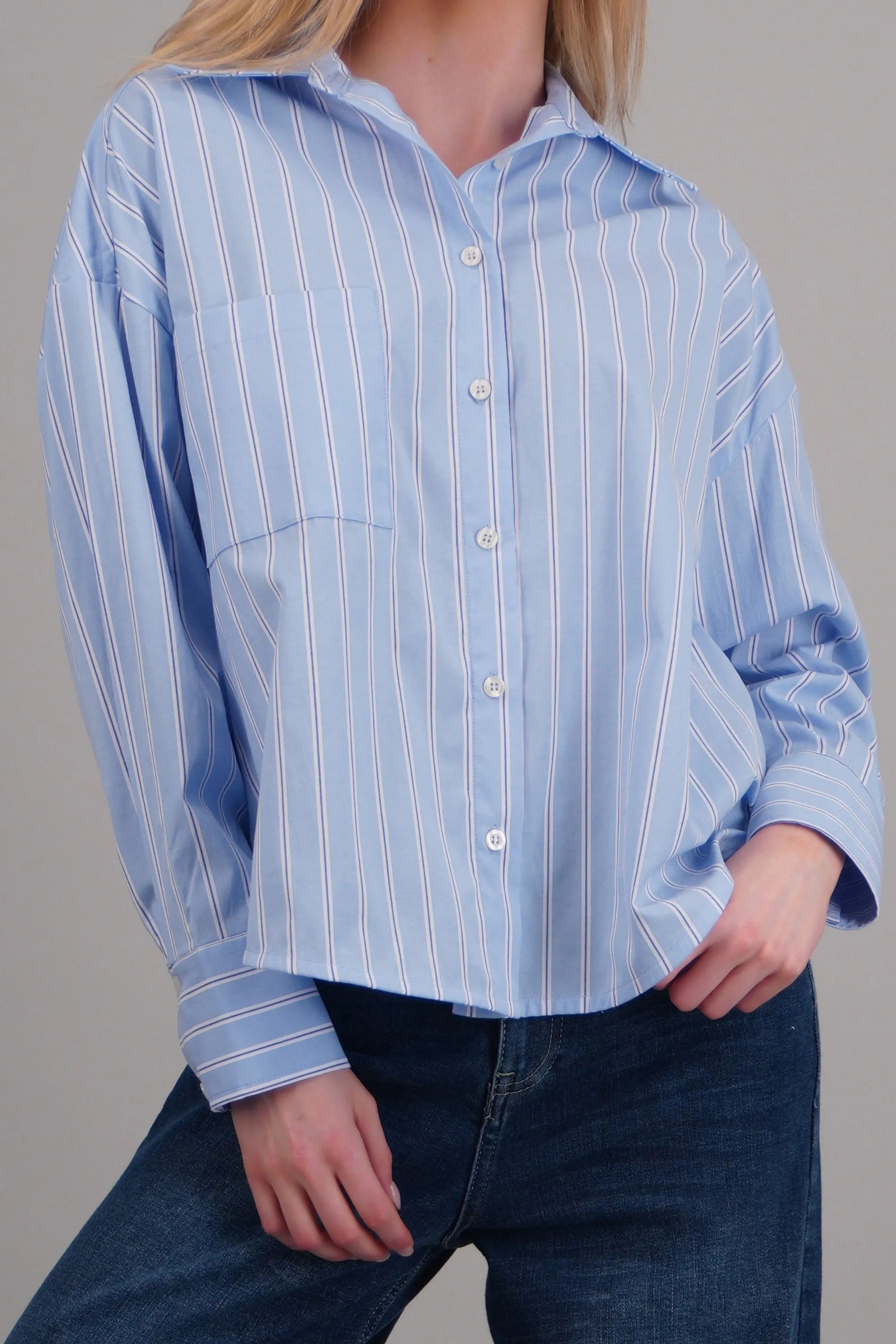 camisa oversize rayas sold by Shasa product image thumbnail 5