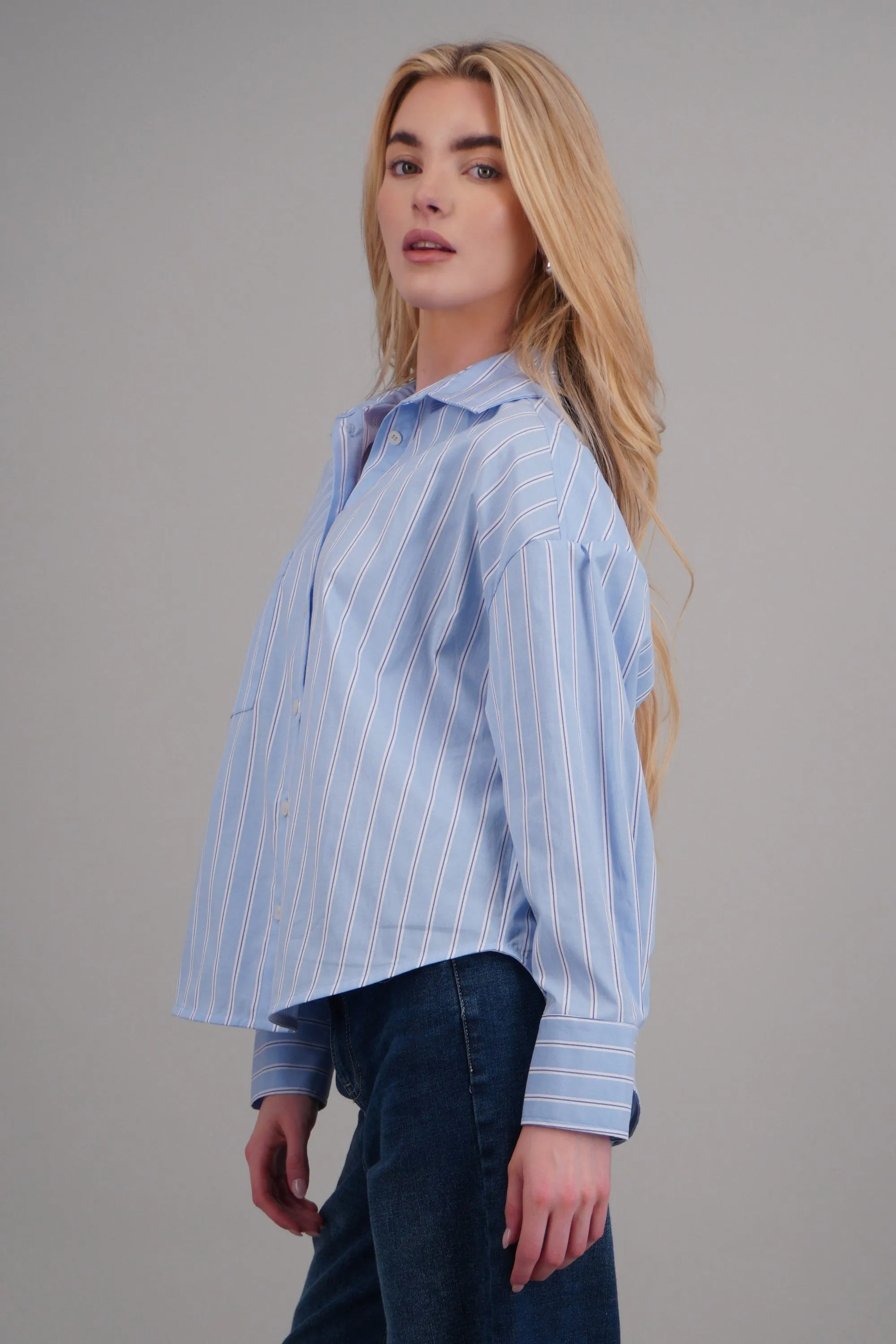 camisa oversize rayas sold by Shasa product image thumbnail 3