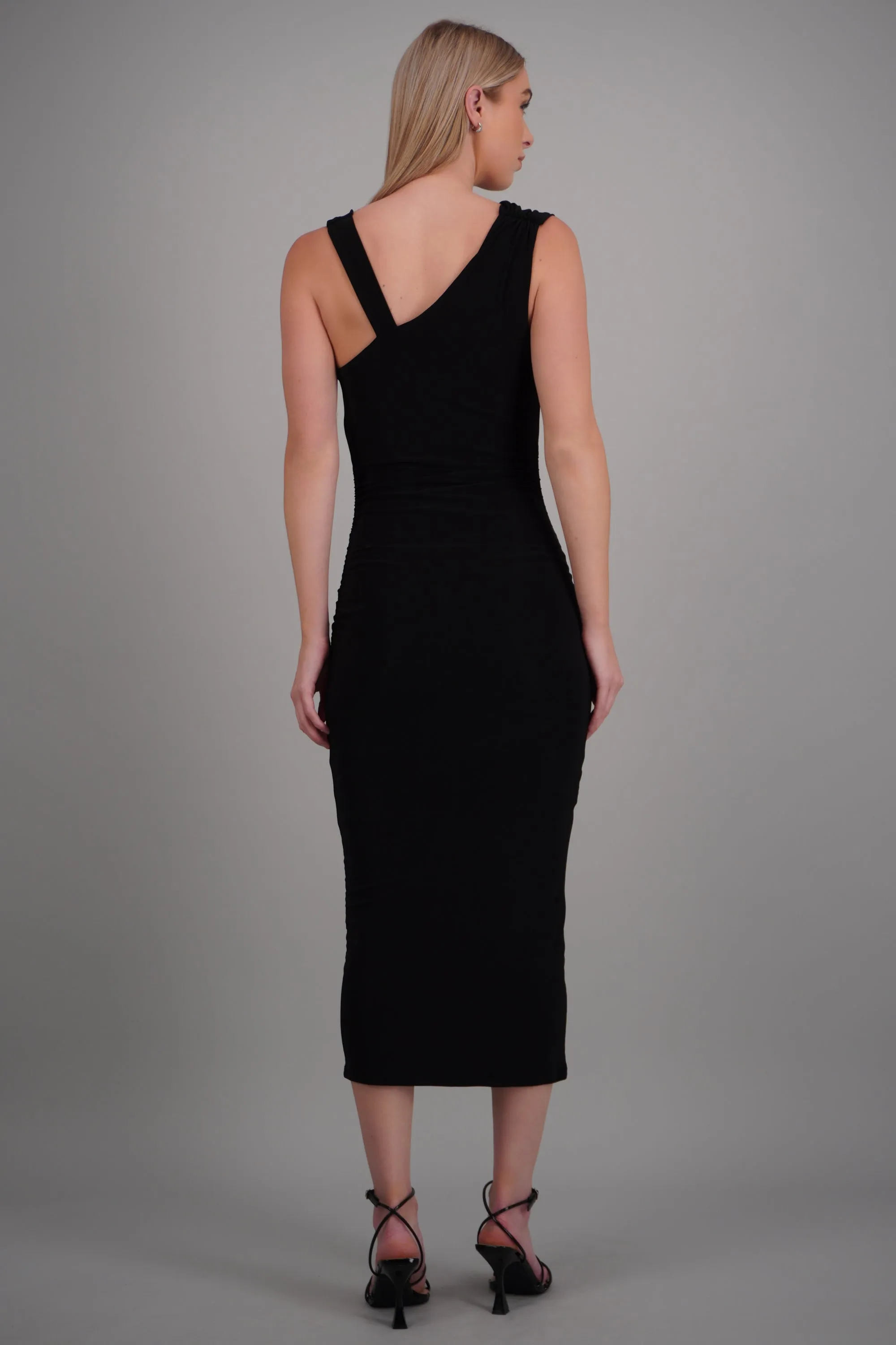 Vestido cascada detalle herraje sold by Shasa product image thumbnail 4