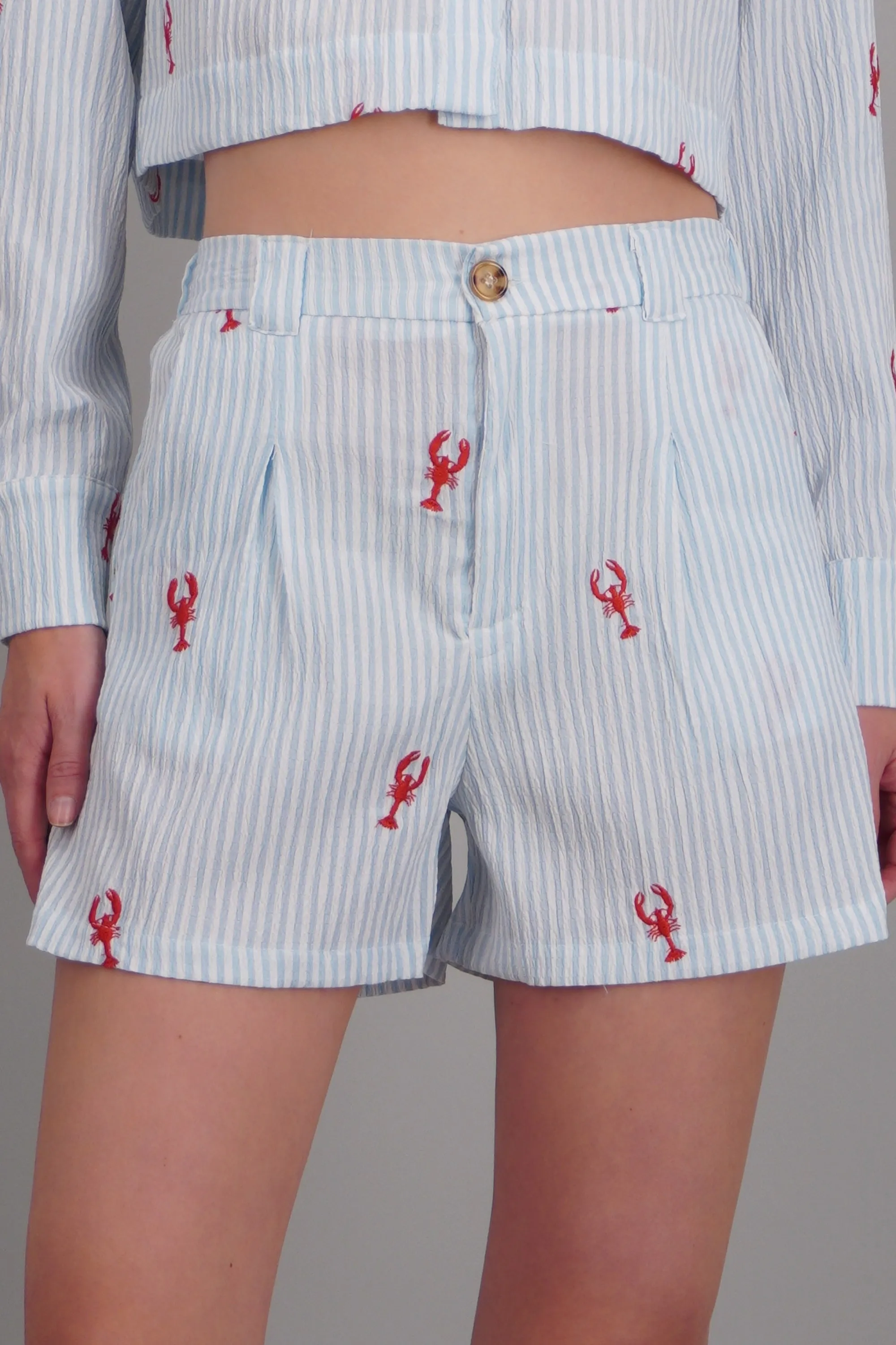 Short bordado langosta sold by Shasa product image thumbnail 5