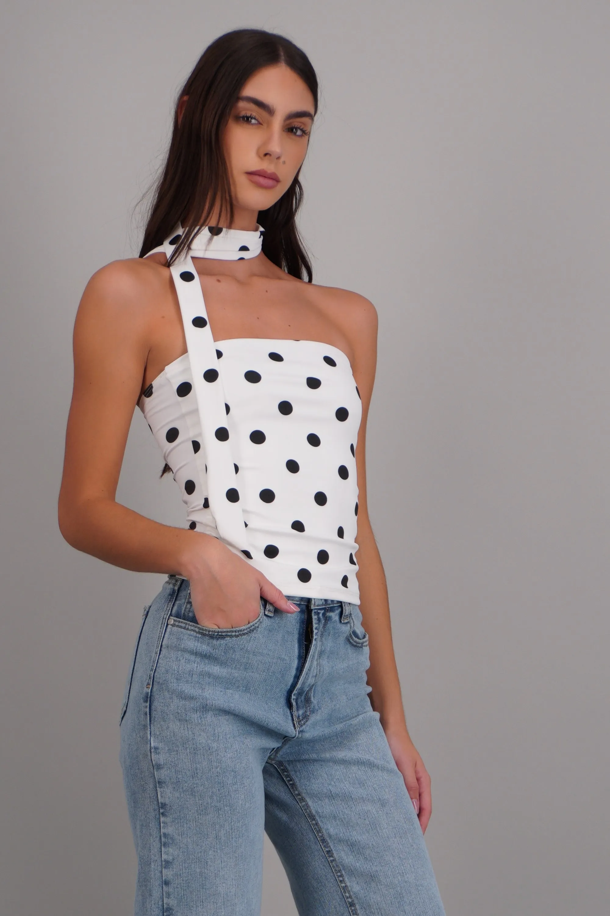Top tubo detalle bufanda polka dots sold by Shasa product image thumbnail 2