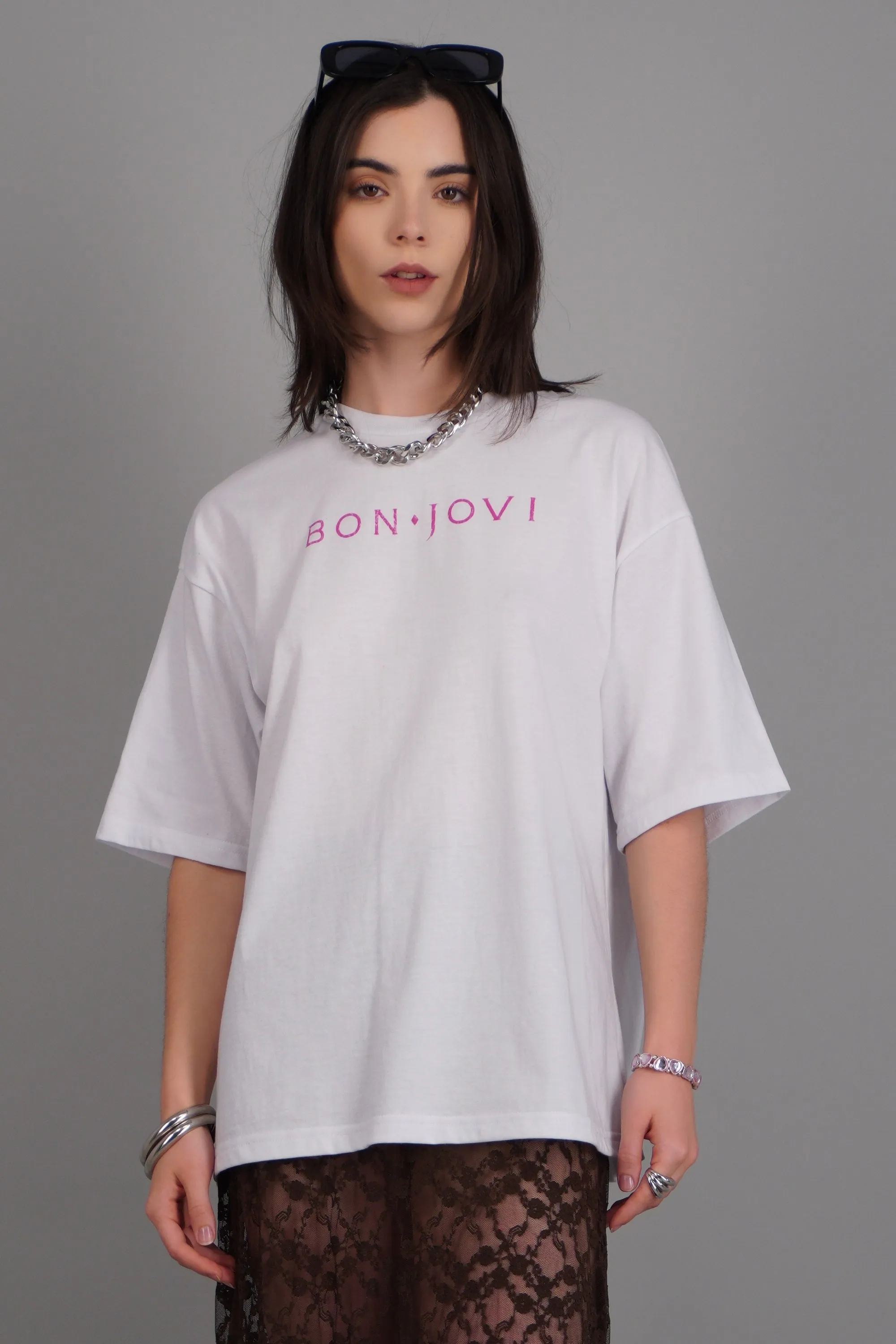 Playera over corazon Bon Jovi sold by Shasa product image thumbnail 4