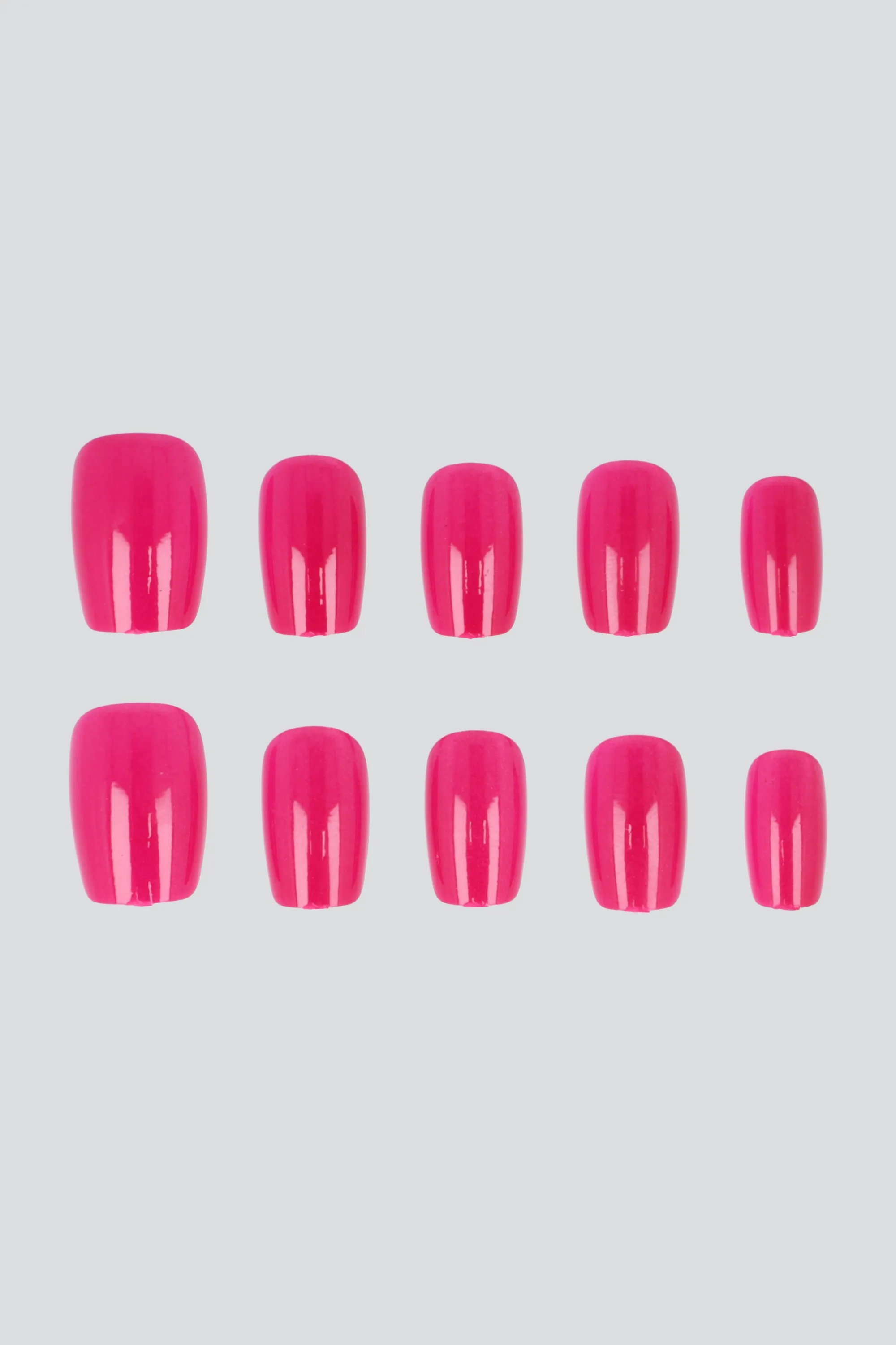 Uñas ojo de gato color sold by Shasa