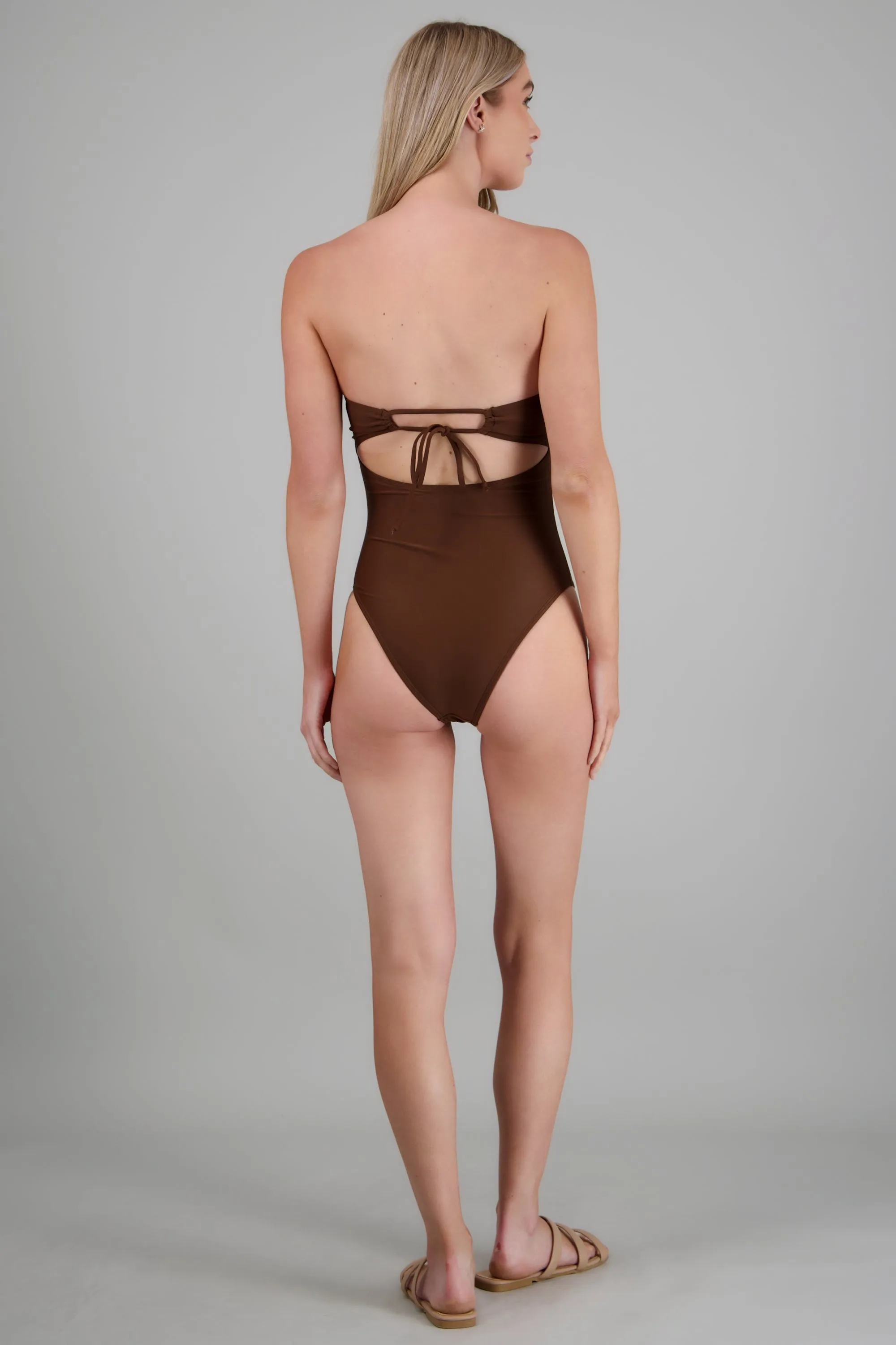 Traje de baño conchitas sold by Shasa product image thumbnail 4