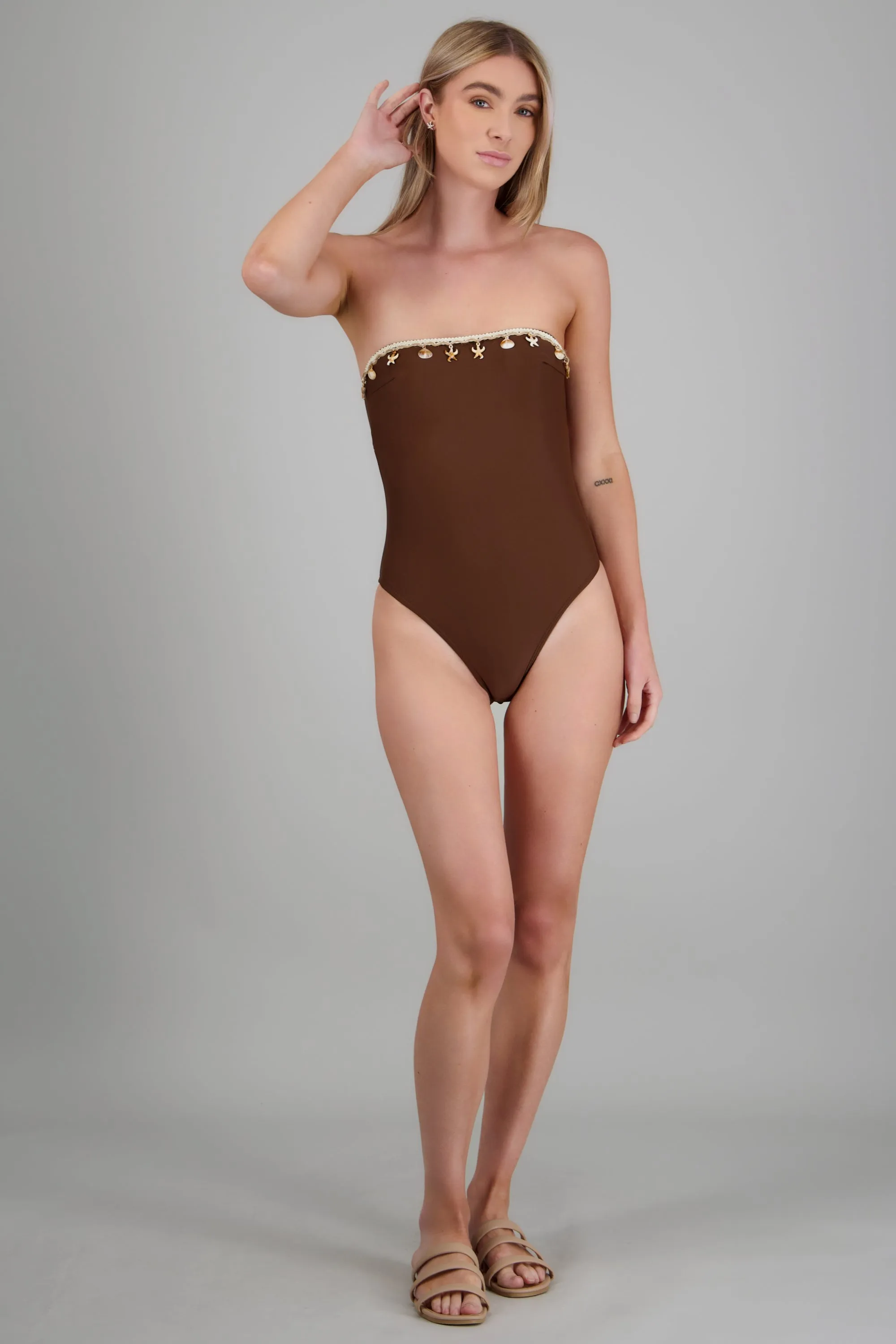 Traje de baño conchitas sold by Shasa product image thumbnail 2