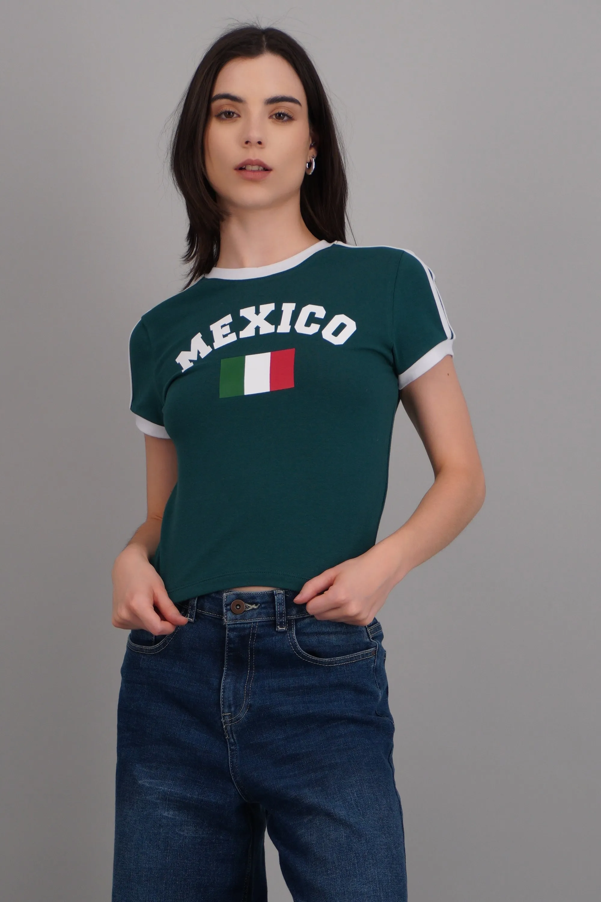 Playera corta contraste México sold by Shasa
