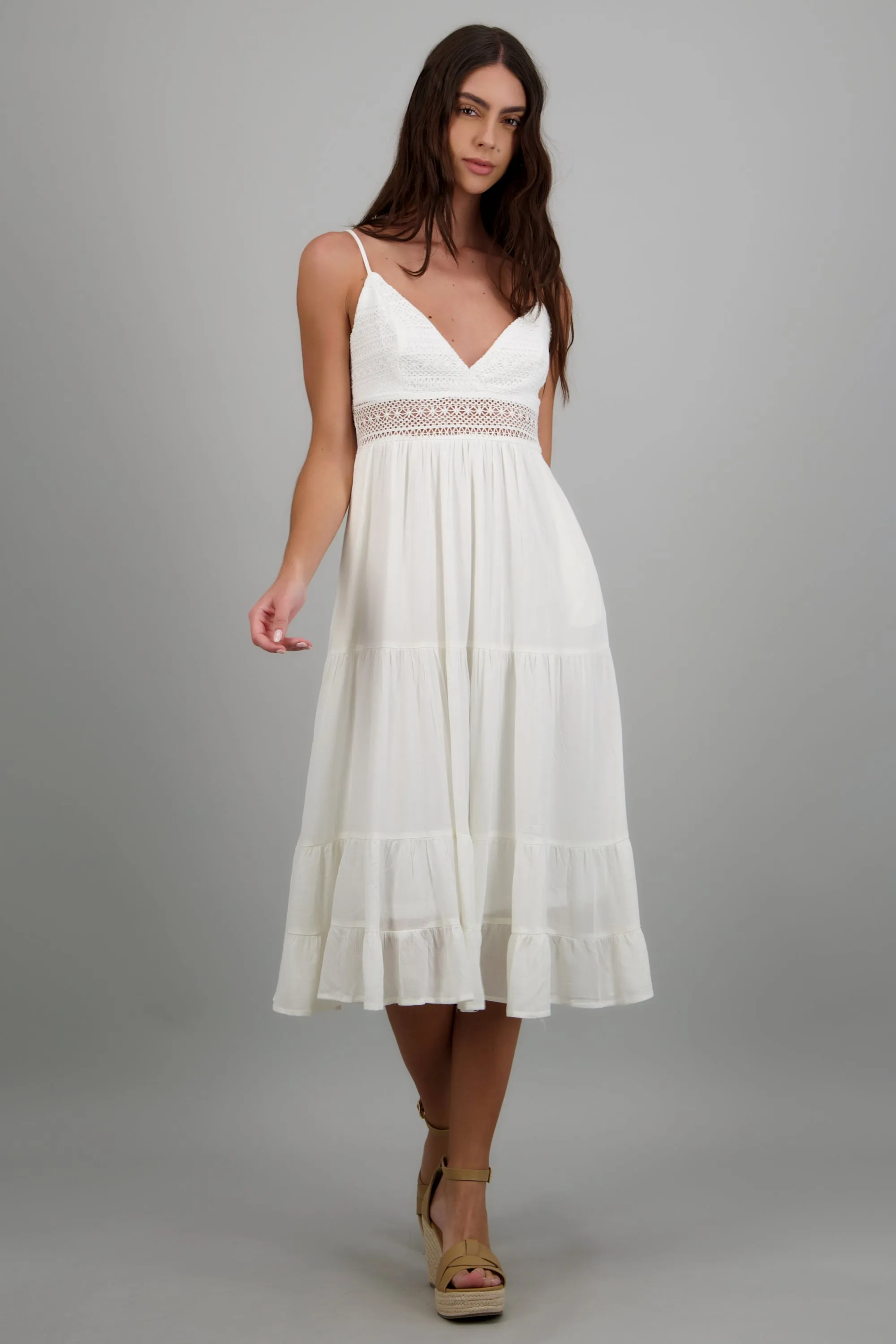 Vestido maxi con crochet sold by Shasa product image thumbnail 3