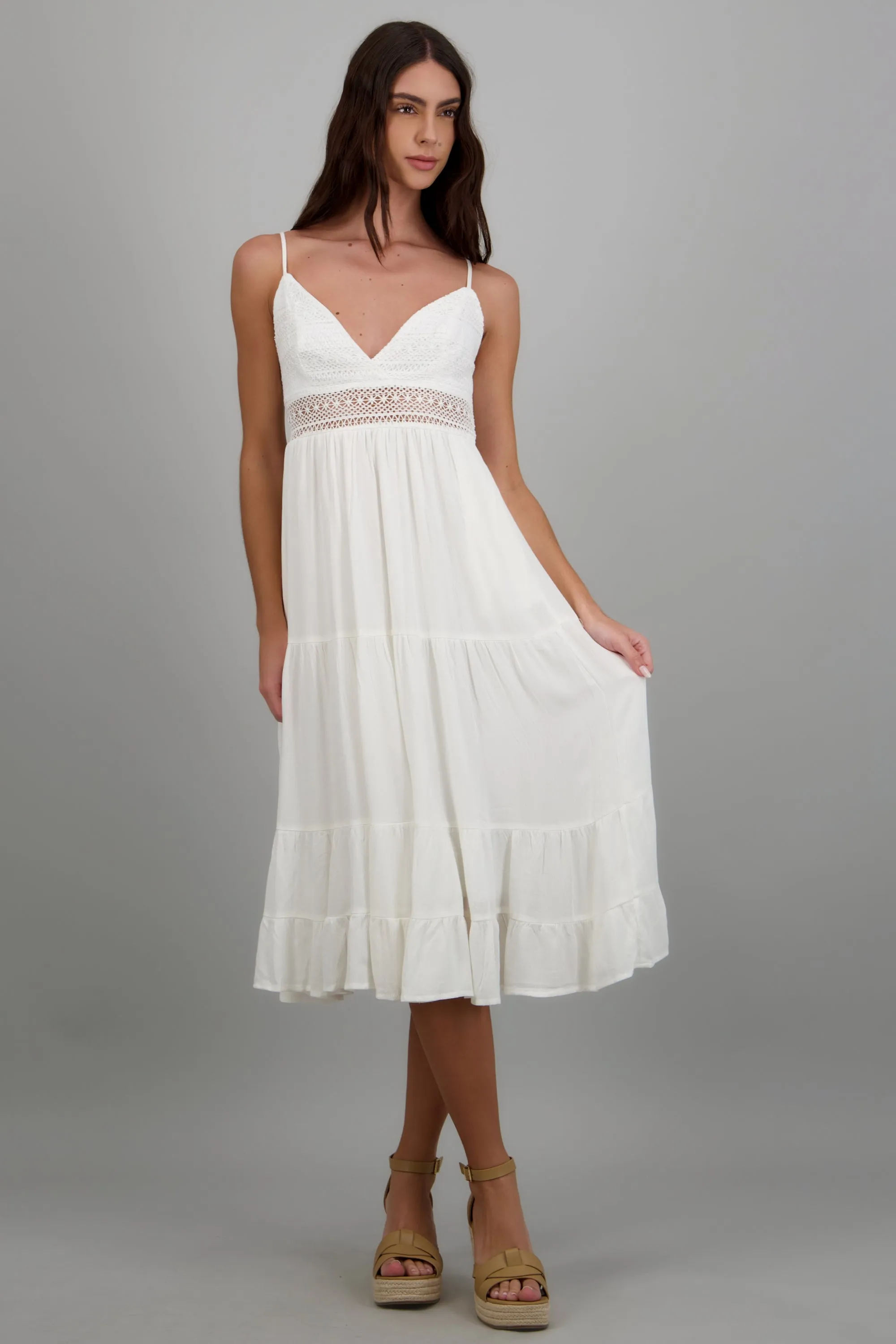 Vestido maxi con crochet sold by Shasa