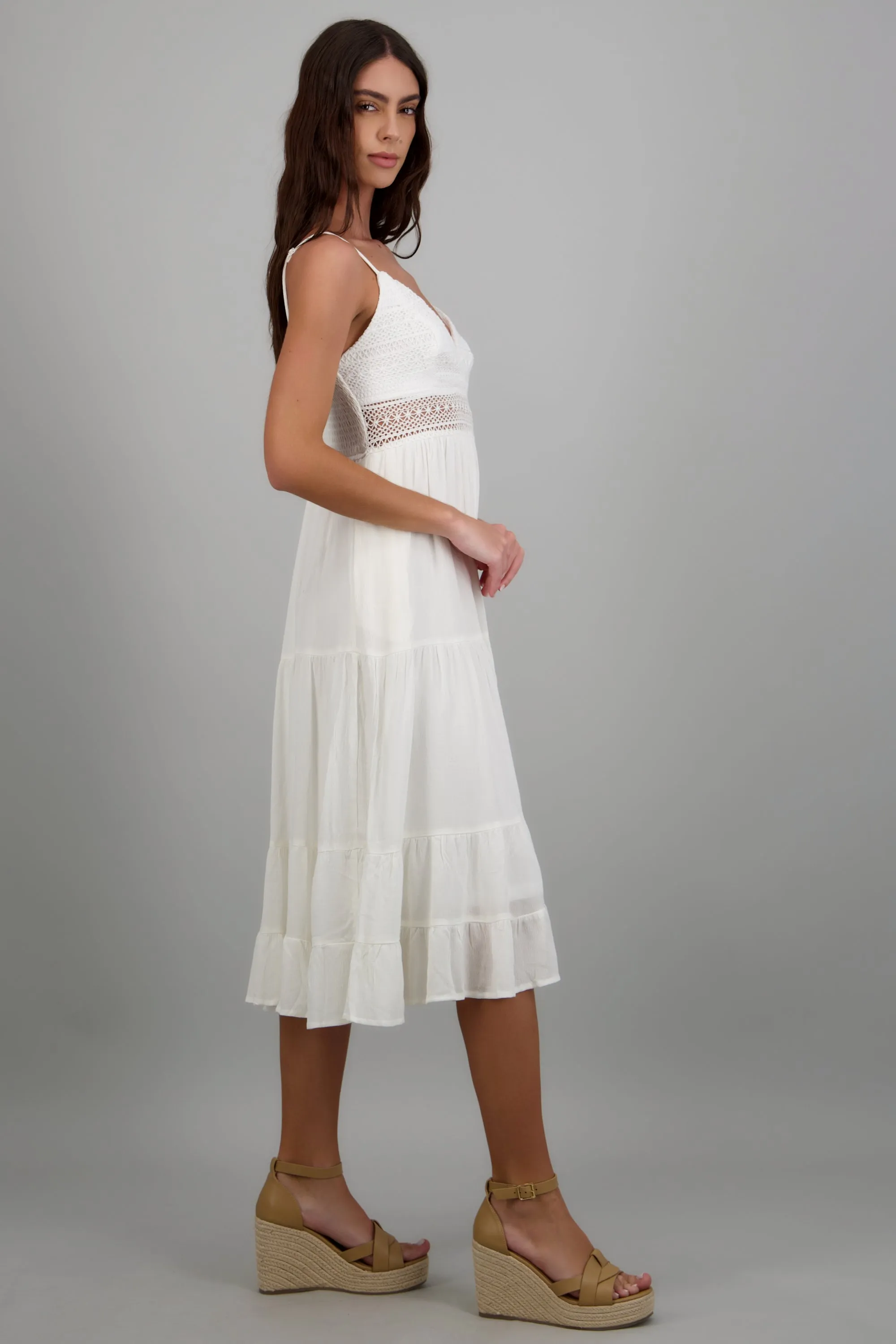 Vestido maxi con crochet sold by Shasa product image thumbnail 2