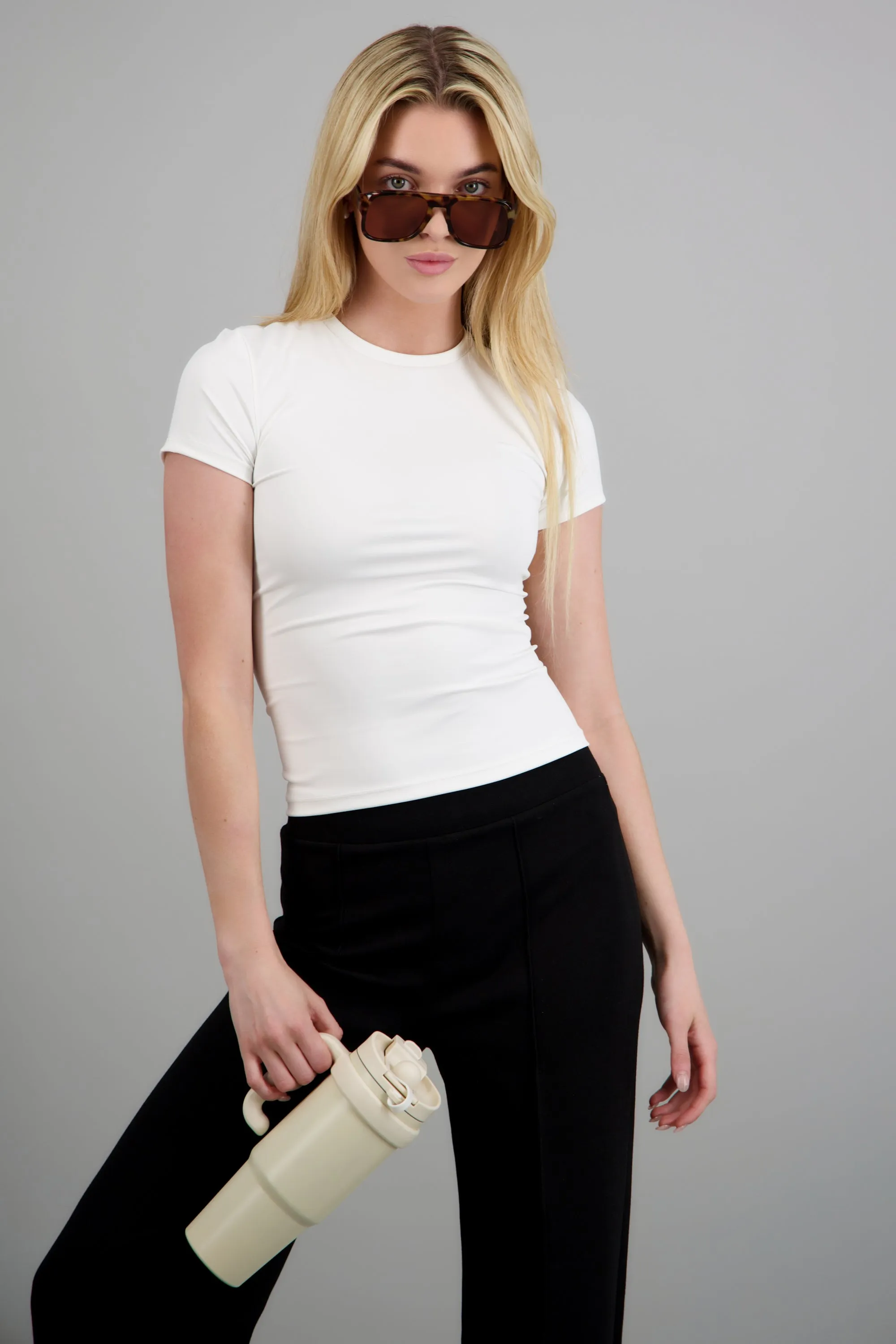 Playera con manga corta lisa sold by Shasa product image thumbnail 3
