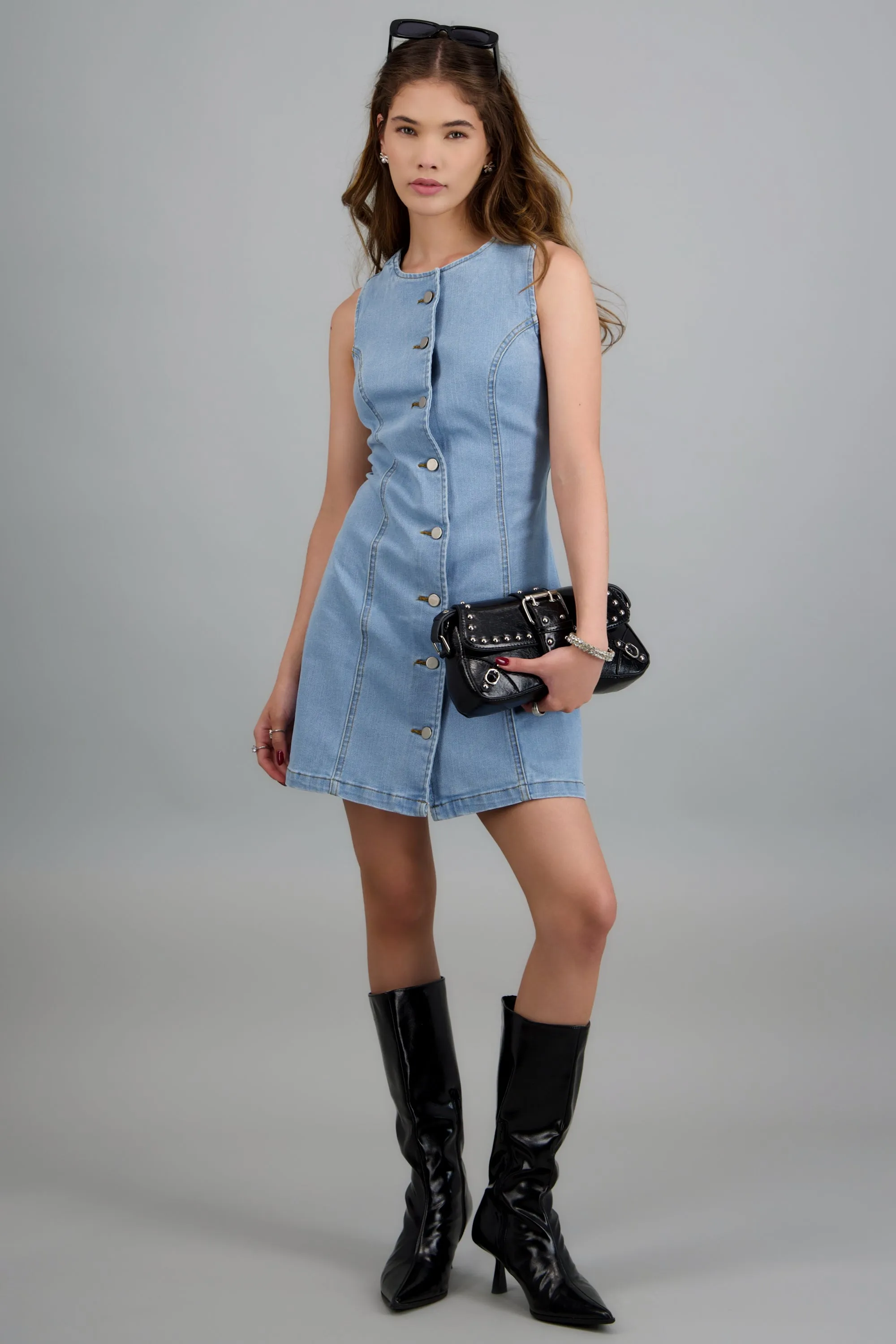 Vestido denim botones sold by Shasa product image thumbnail 3