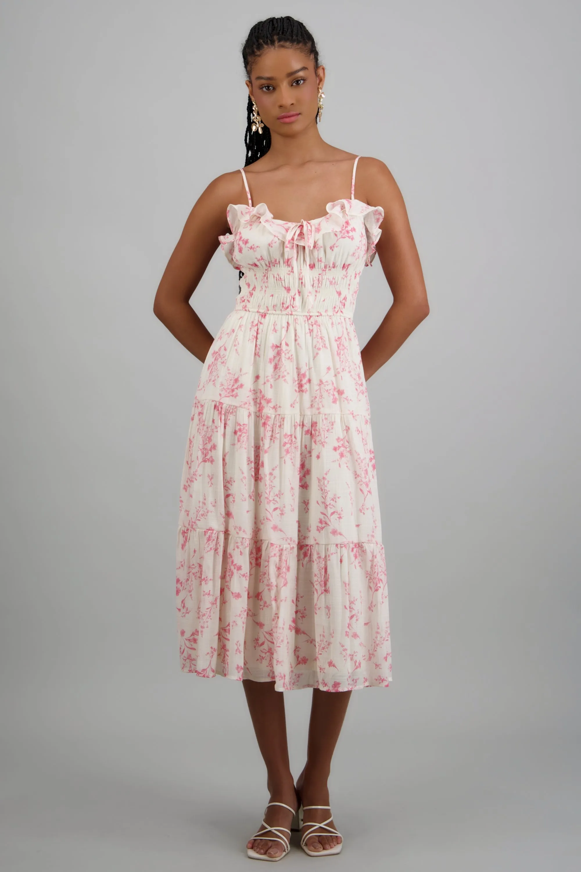 Vestido estampado flores tirantes sold by Shasa