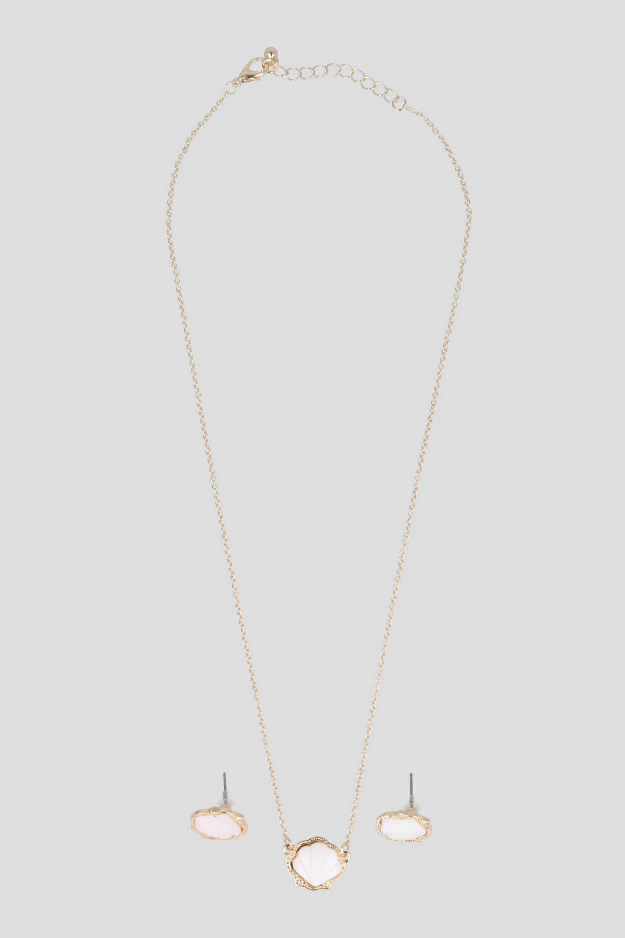 SET ARETES COLLAR DIANTY CONCHA sold by Shasa product image thumbnail 2