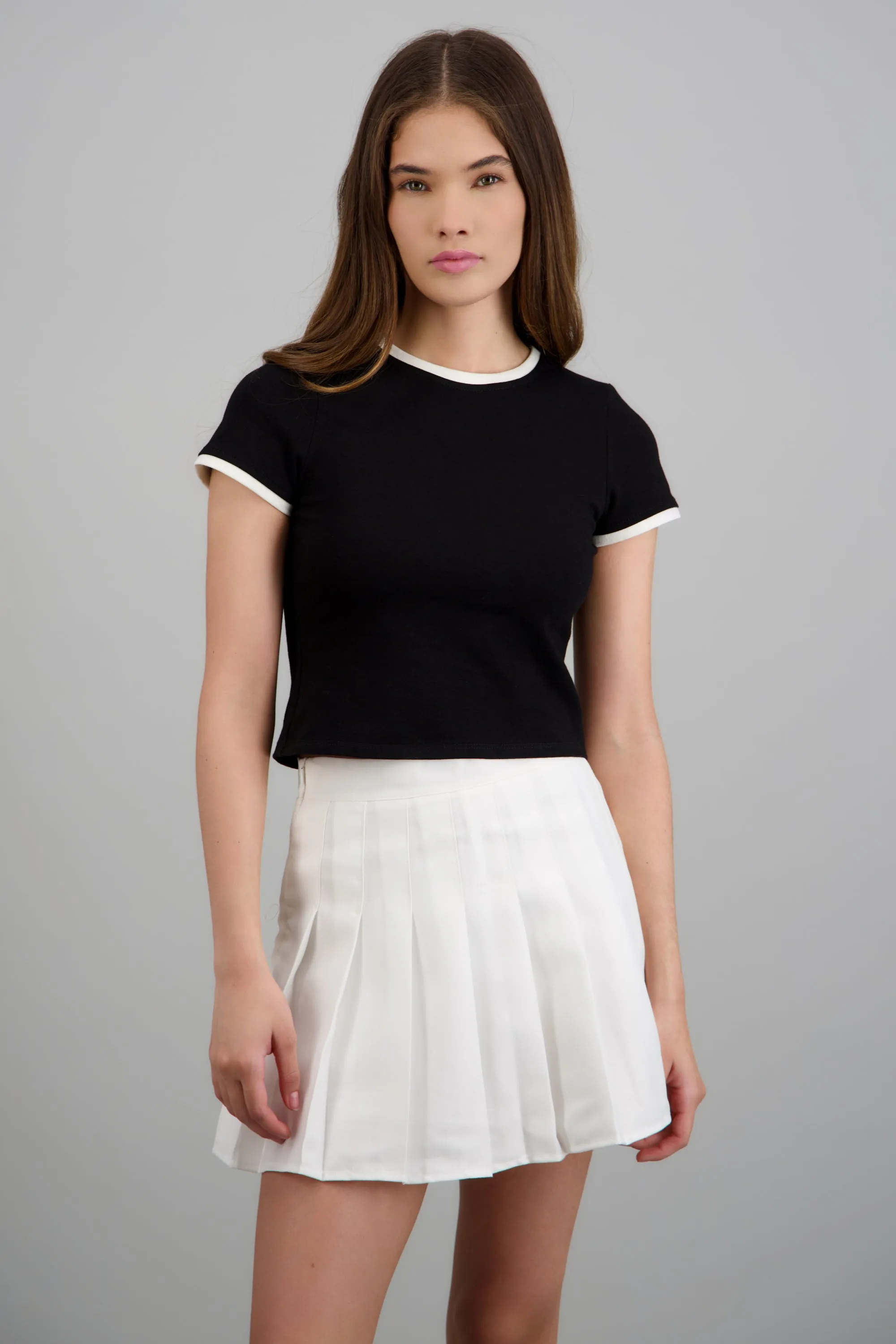 Playera detalle linea contraste sold by Shasa product image thumbnail 3
