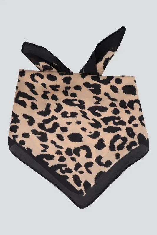 Pañuelo leopardo cenefa made by Shasa