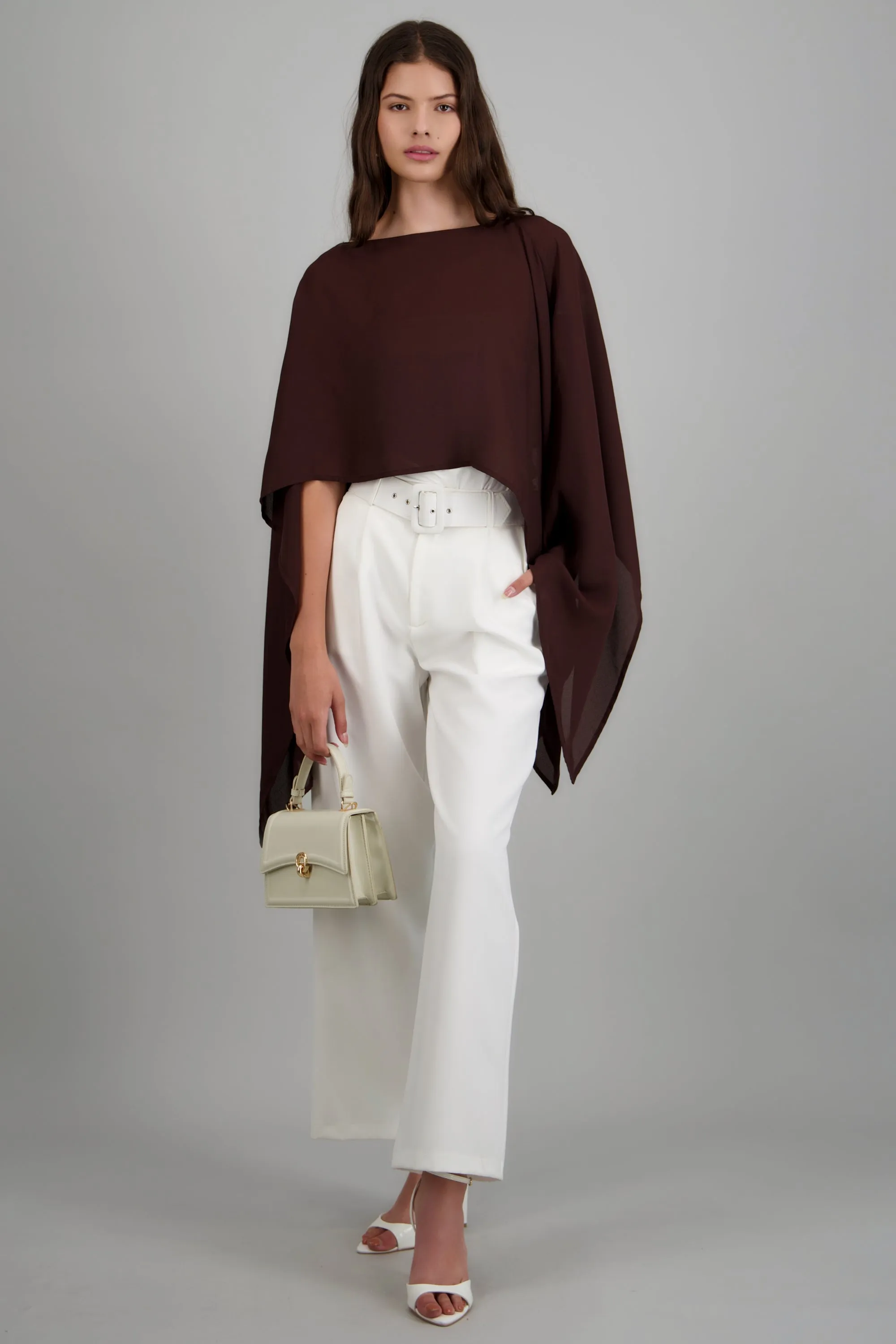 Capa chiffon asimétrica sold by Shasa product image thumbnail 3