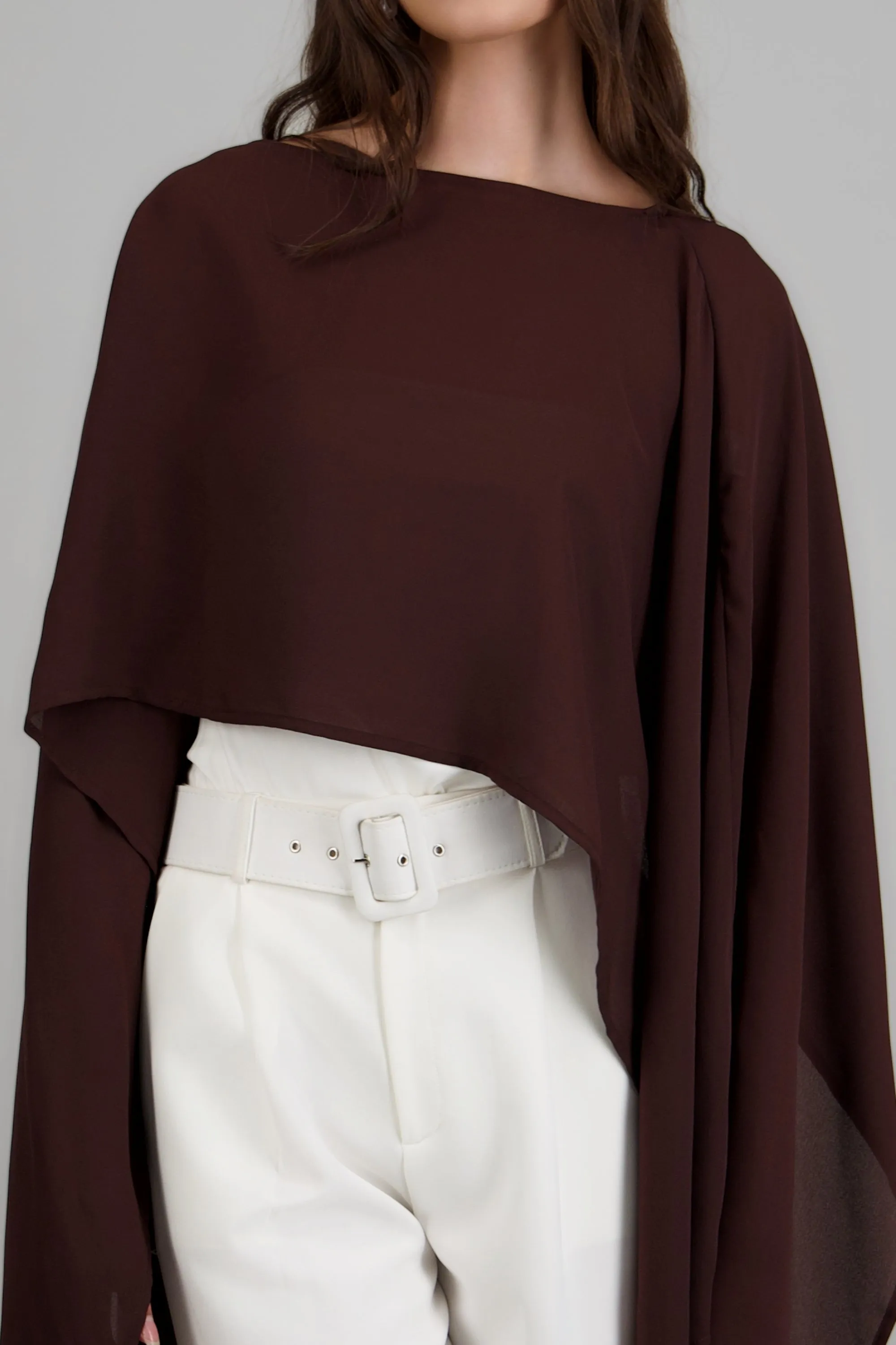 Capa chiffon asimétrica sold by Shasa product image thumbnail 5