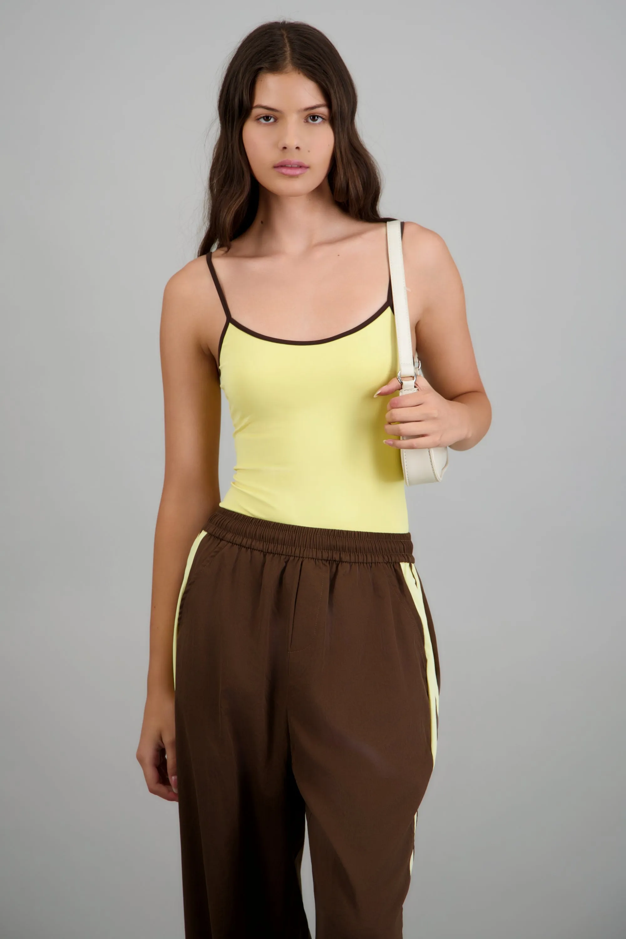 Bodysuit tirantes liso contraste sold by Shasa