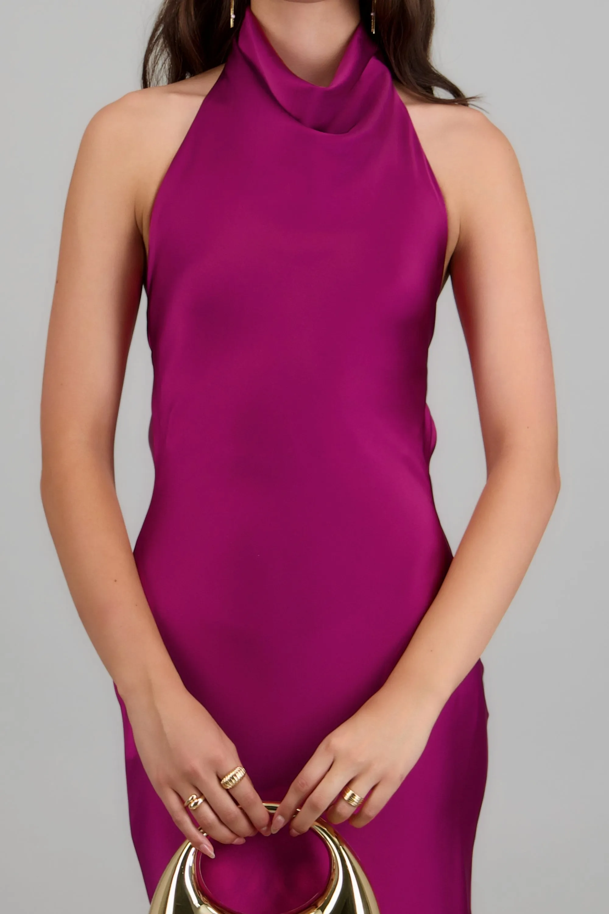 Vestido midi cuello alto espalda descubierta sold by Shasa product image thumbnail 5