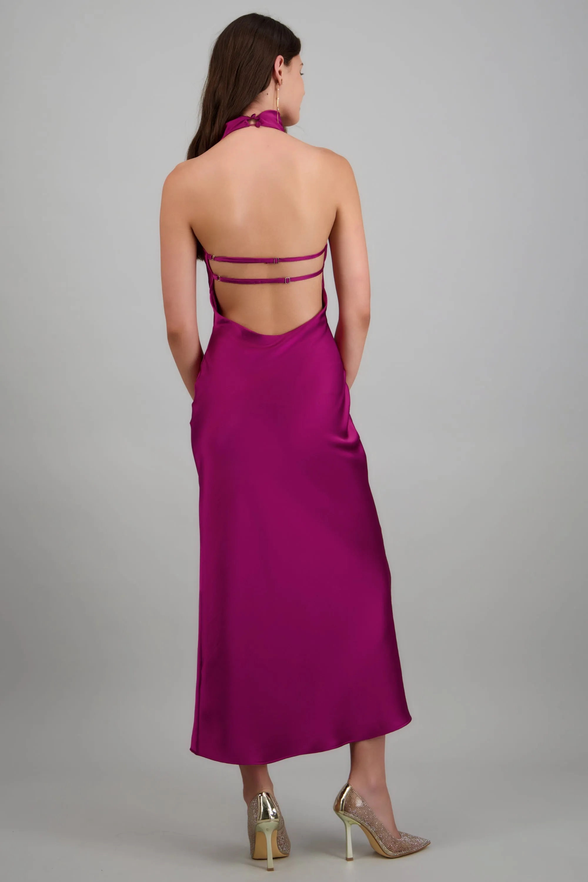 Vestido midi cuello alto espalda descubierta sold by Shasa product image thumbnail 2