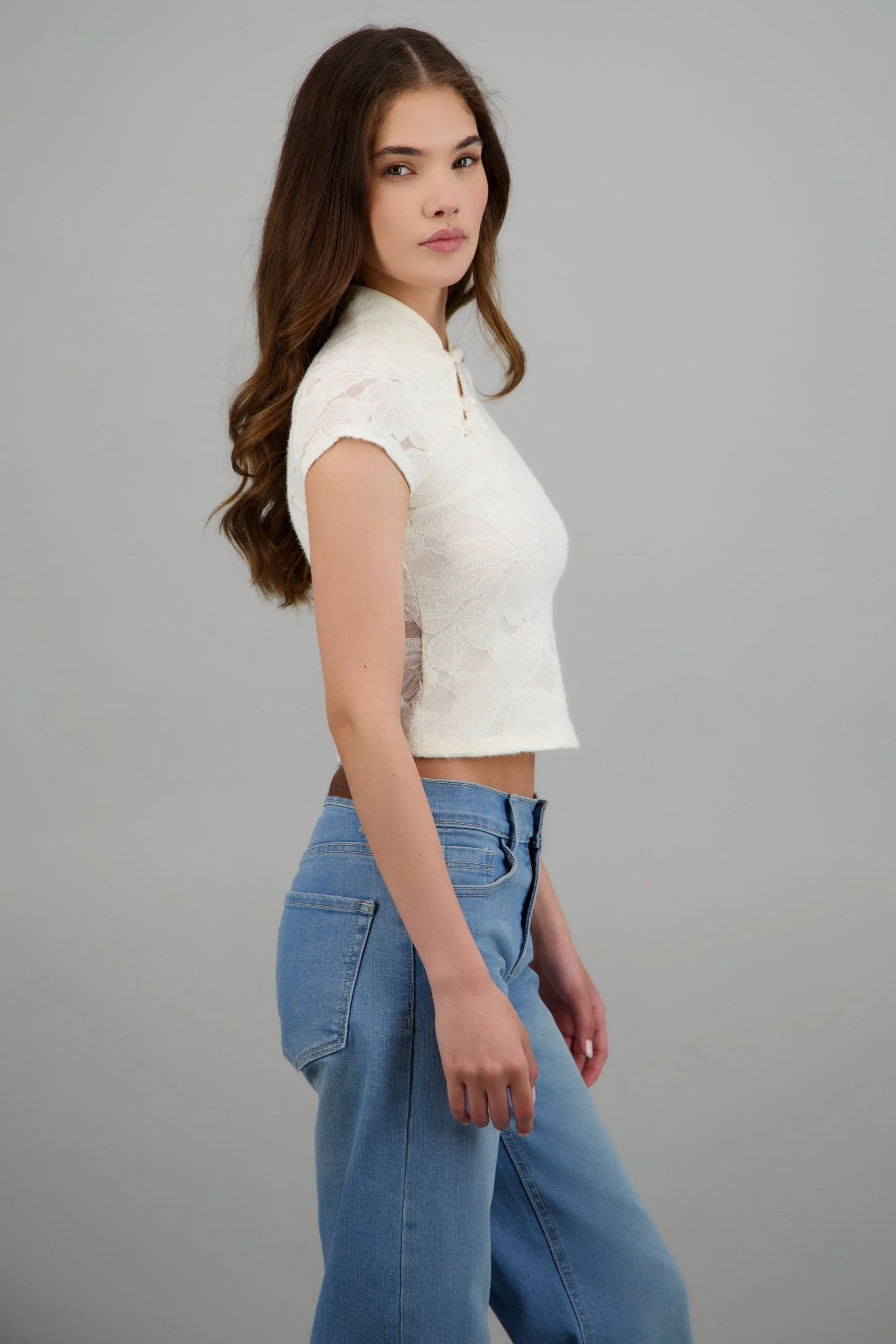 Top estilo quipao flores sold by Shasa product image thumbnail 3