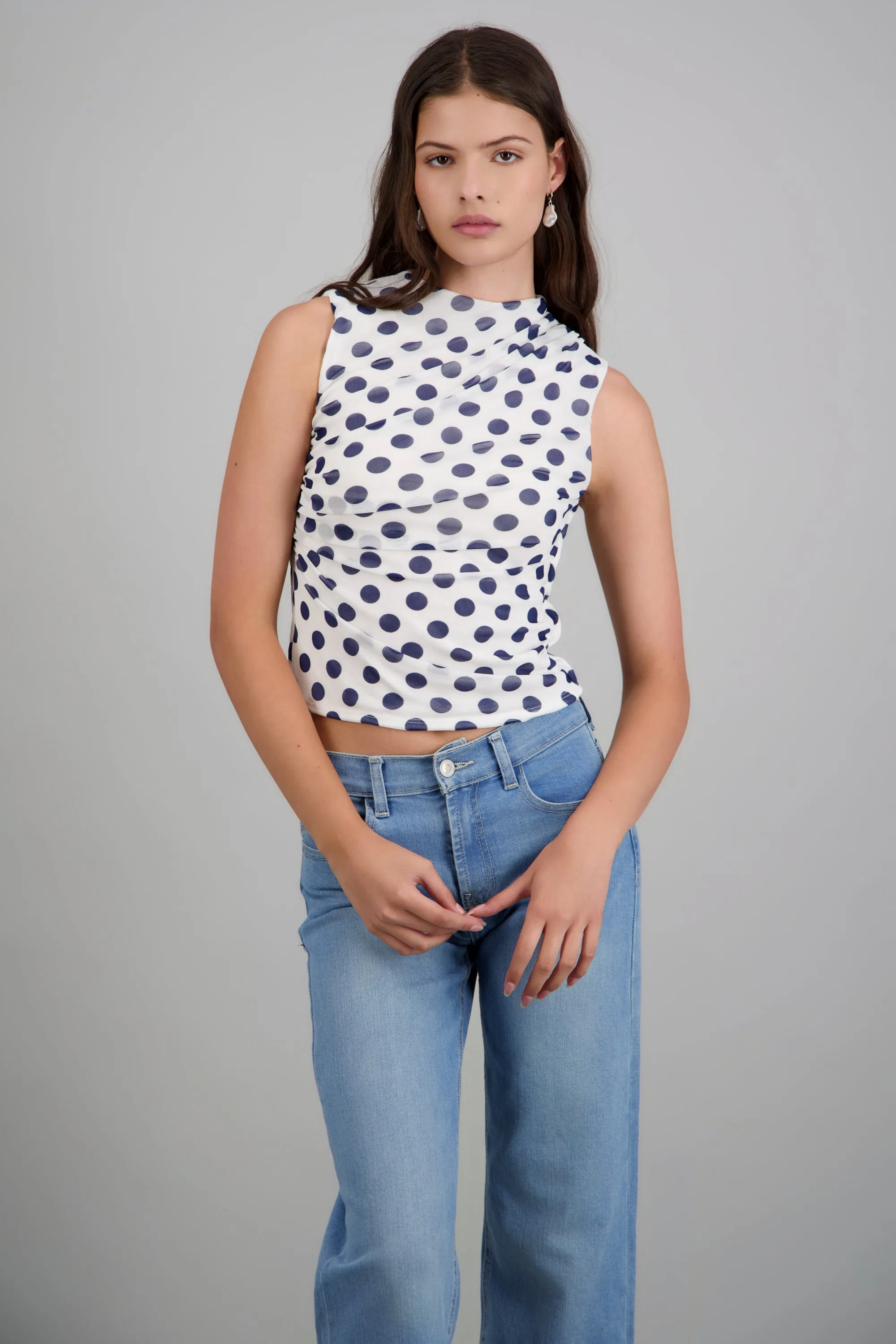 Top detalle fruncido lateral sold by Shasa product image thumbnail 3