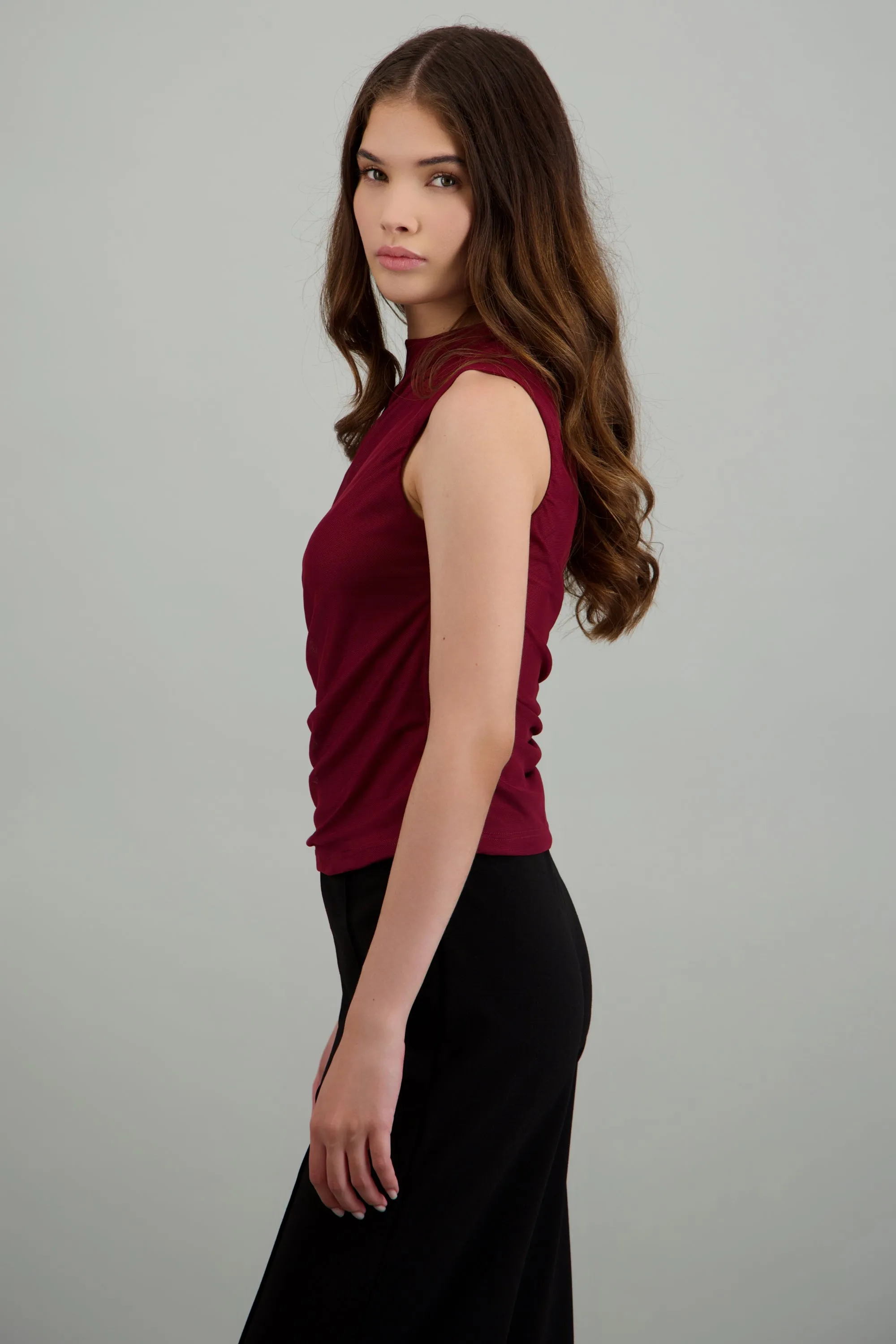 Blusa sin mangas drapeada sold by Shasa product image thumbnail 4