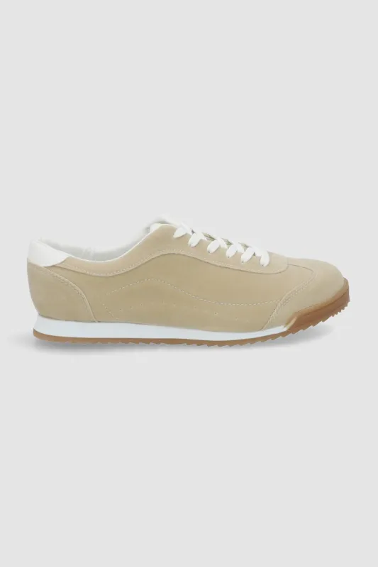 Tenis suela delgada gamucina made by Shasa