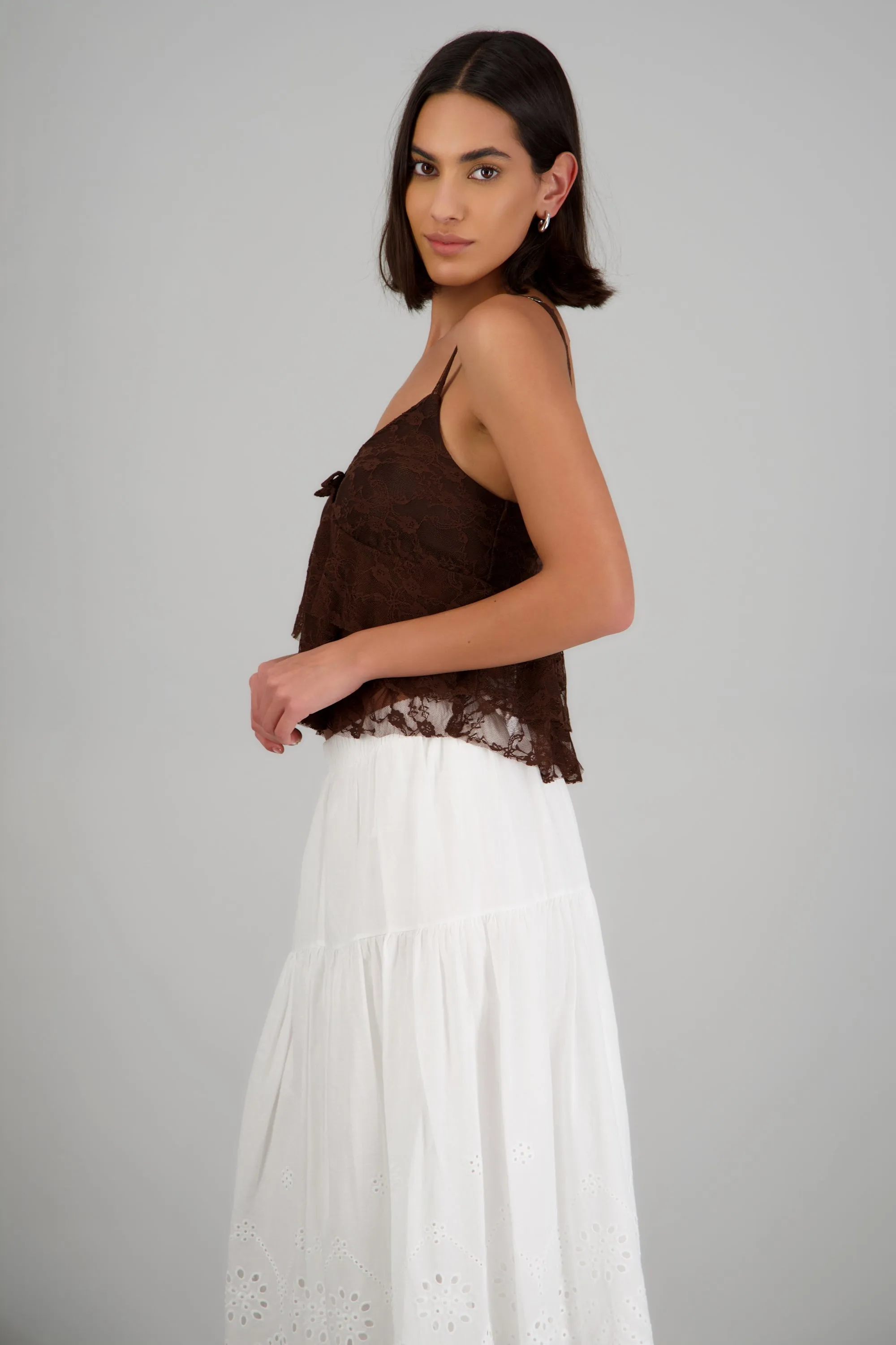 Top tirantes con olanes detalle encaje sold by Shasa product image thumbnail 4