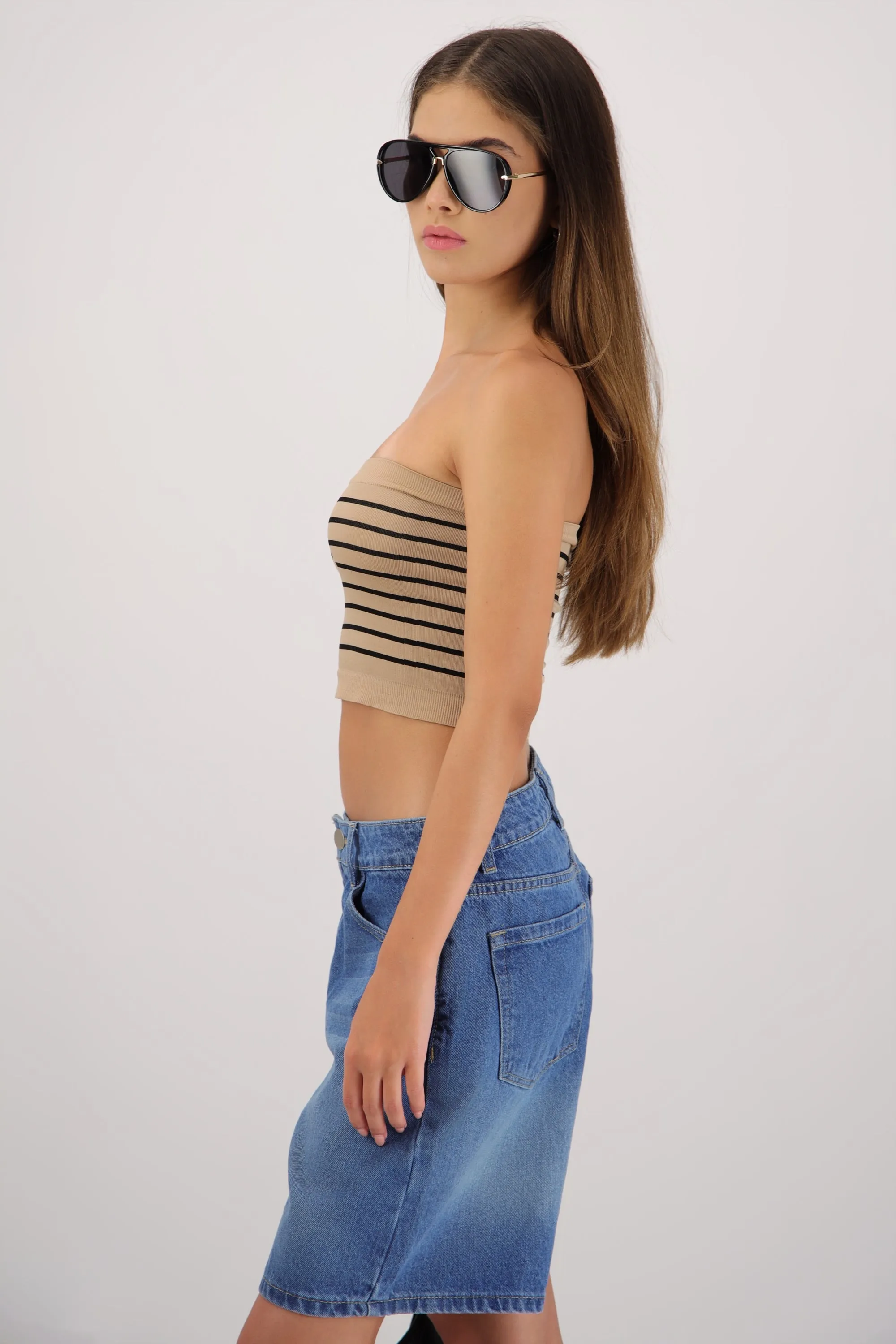 Top crop strapless seamless rayas sold by Shasa product image thumbnail 3