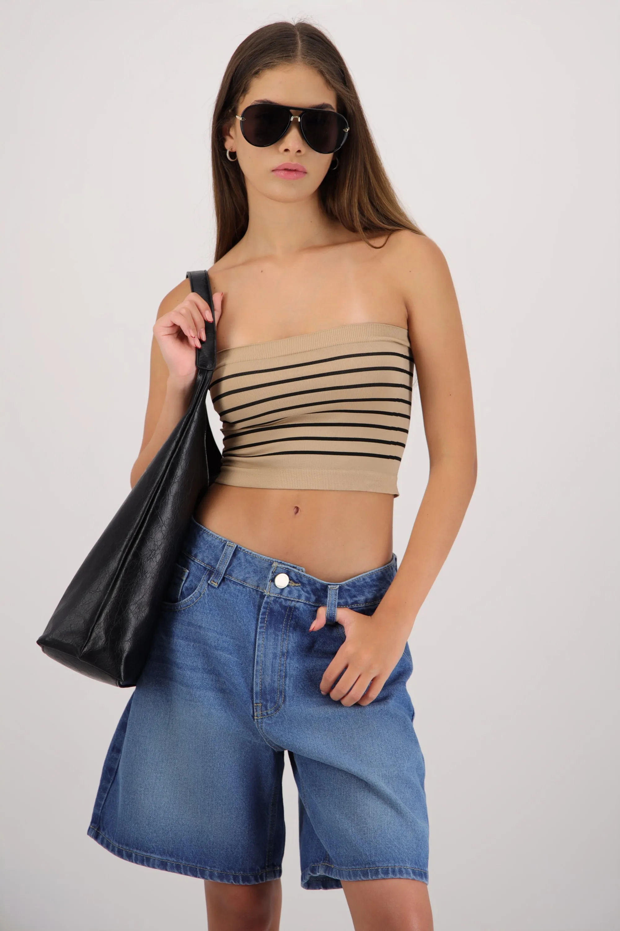 Top crop strapless seamless rayas sold by Shasa product image thumbnail 2