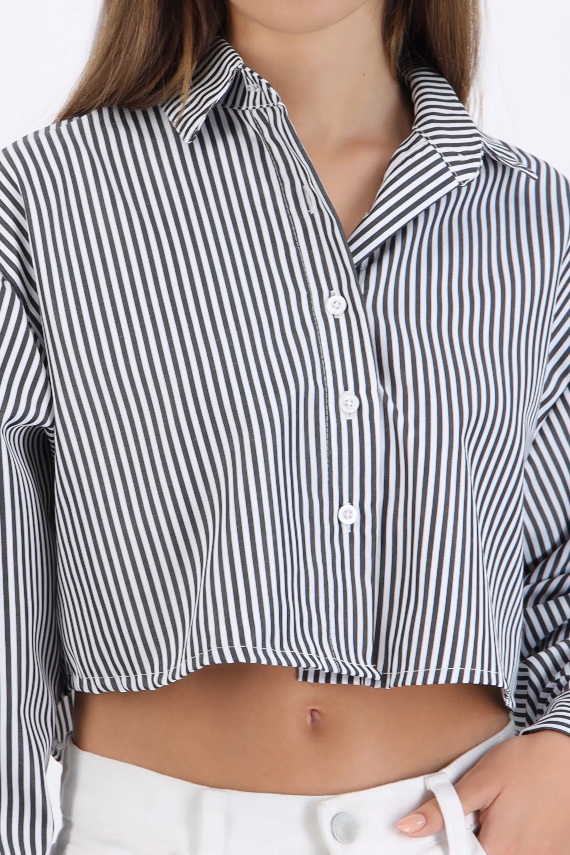Camisa crop detalle espalda moño sold by Shasa product image thumbnail 5