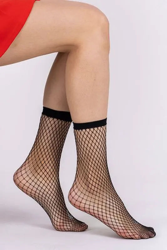 Calcetines Red Monocolor sold by Shasa