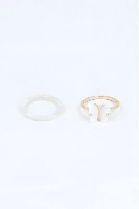 Set 2 piezas anillos mariposa sold by Shasa