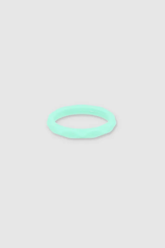 Anillo Acrilico sold by Shasa