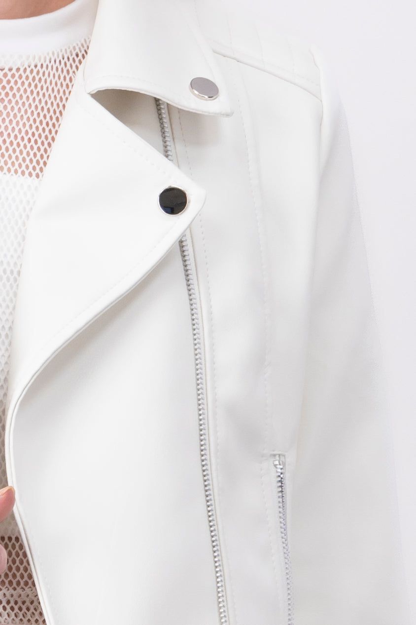 Chamarra biker efecto piel sold by Shasa product image thumbnail 5