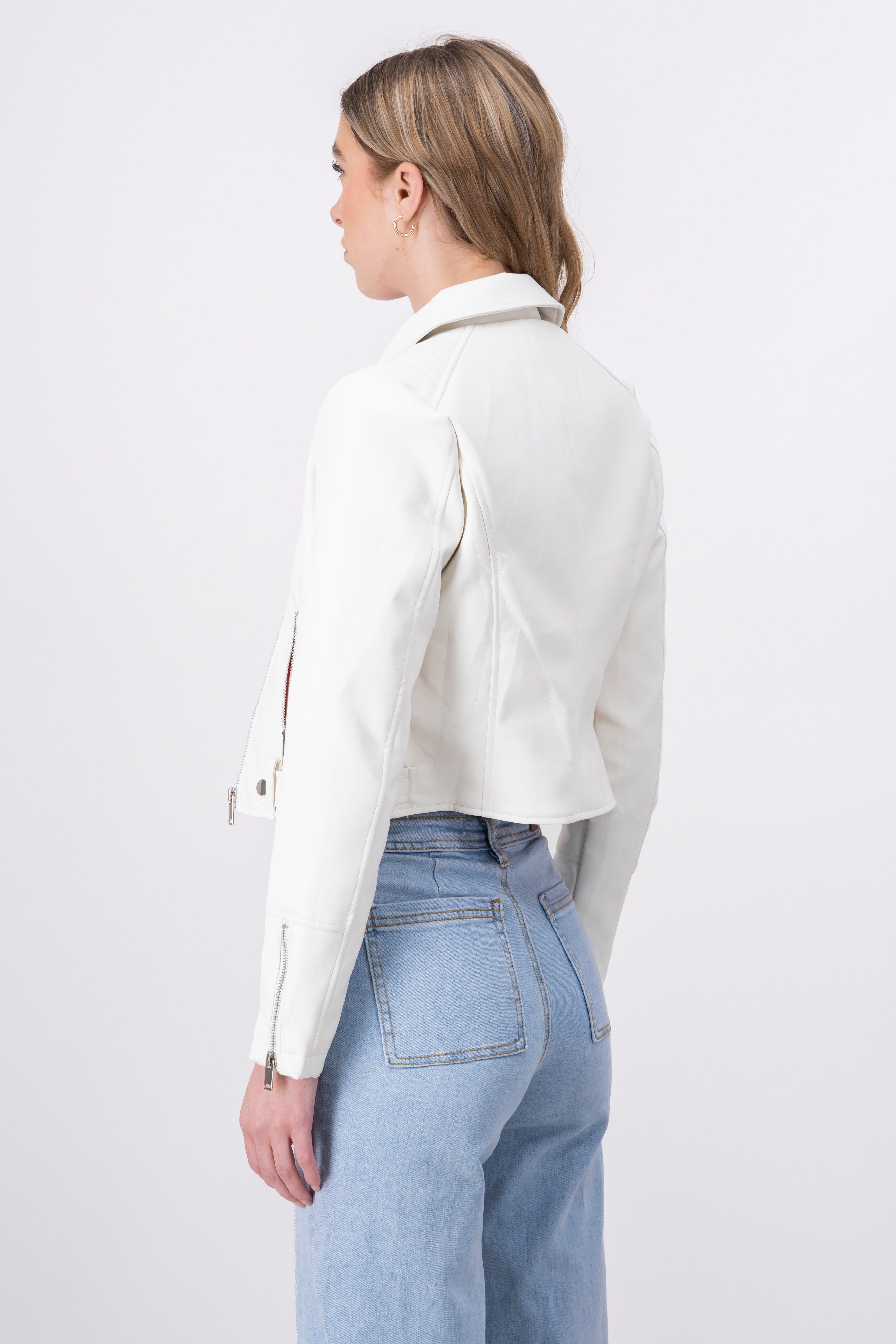 Chamarra biker efecto piel sold by Shasa product image thumbnail 4