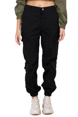 Joggers cargo tobillo elástico sold by Shasa