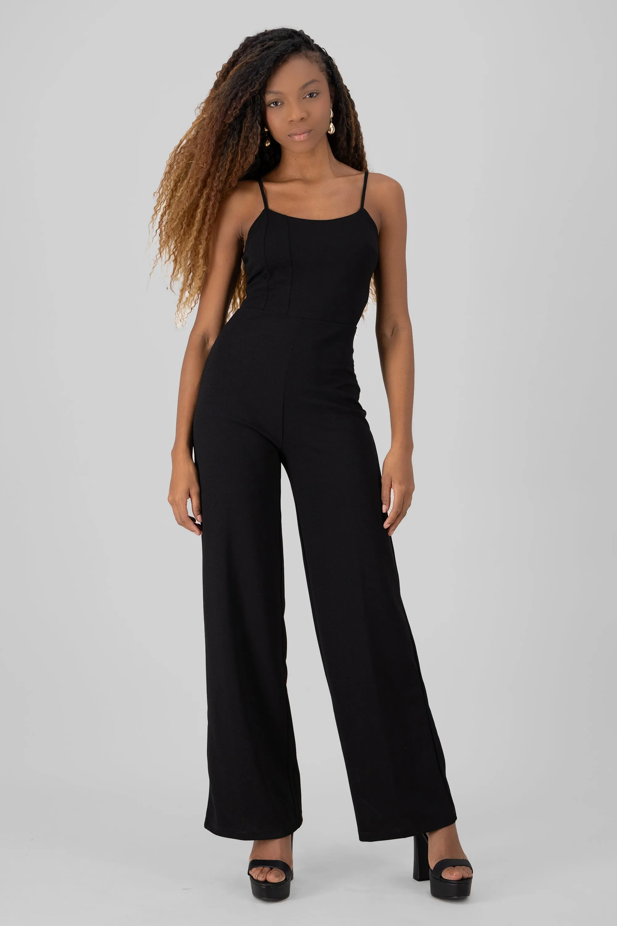 Jumpsuit tirantes liso sold by Shasa