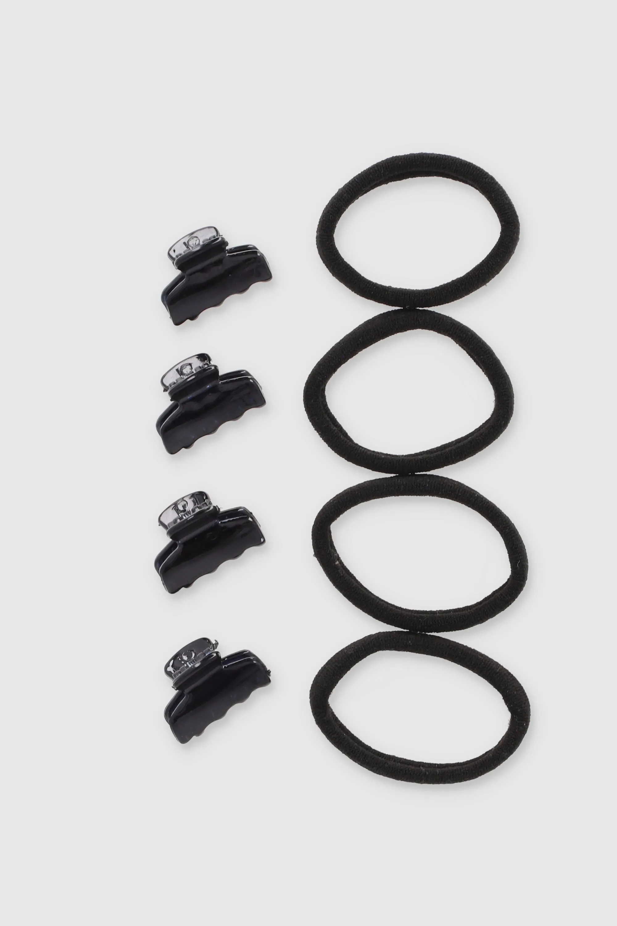 Set 4 Ligas Pinzas sold by Shasa