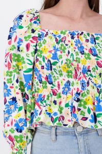 Blusa Manga Larga Abullonada Estampado Flores sold by Shasa