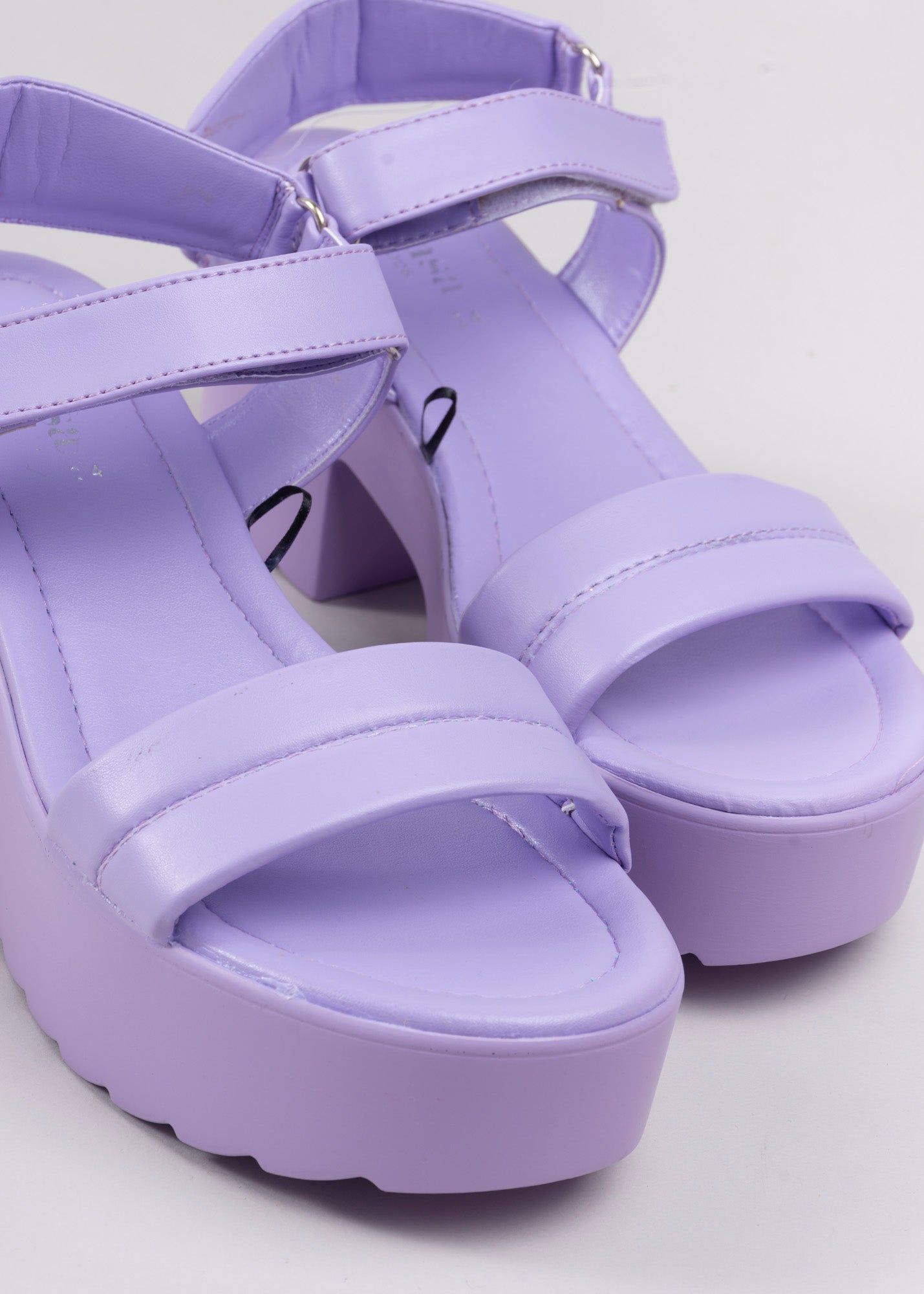 Sandalia chunky pulsera tobillo sold by Shasa product image thumbnail 4