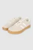 Tenis casual rayas punta suede sold by Shasa