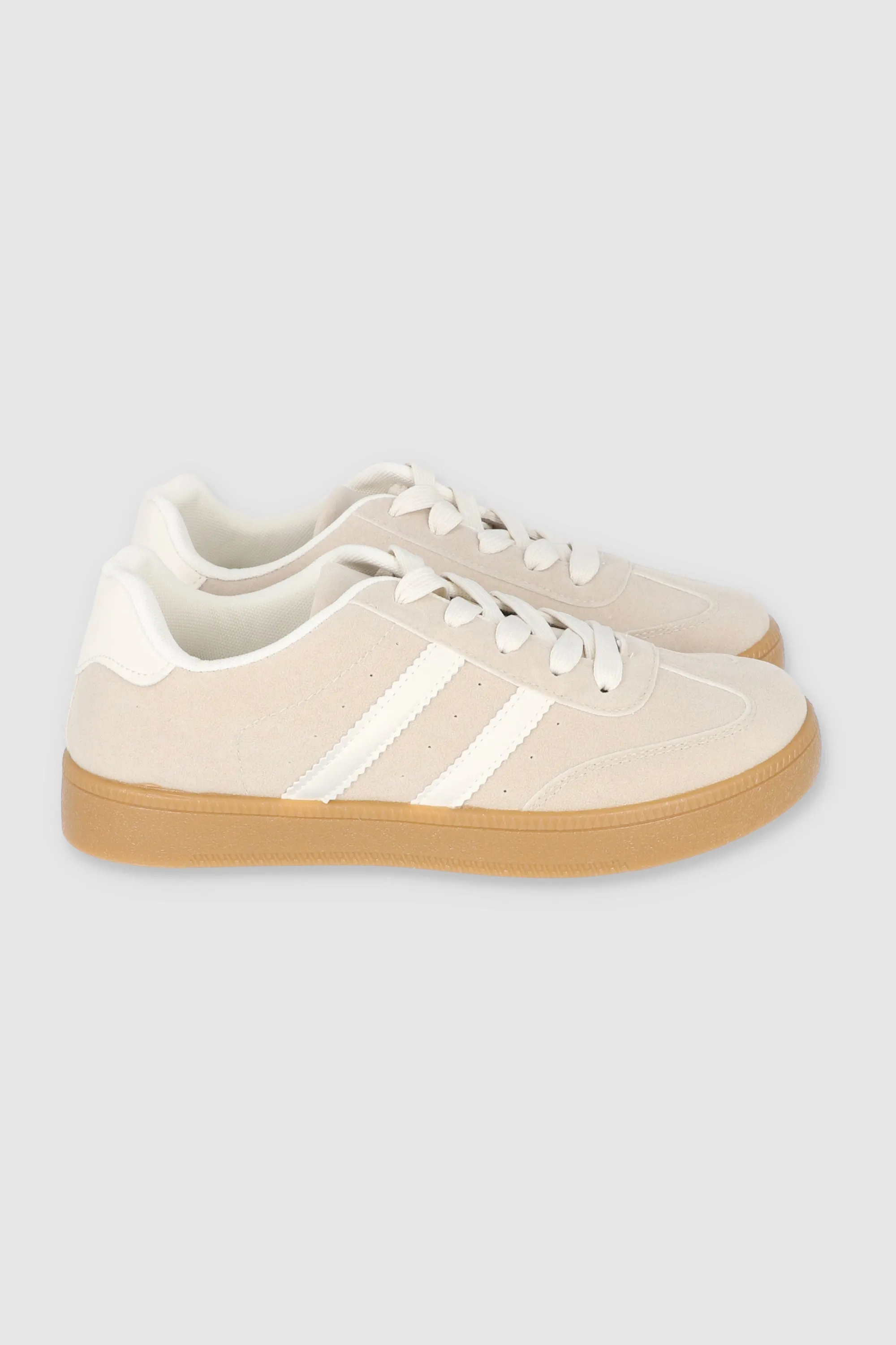 Tenis casual rayas punta suede sold by Shasa product image thumbnail 4