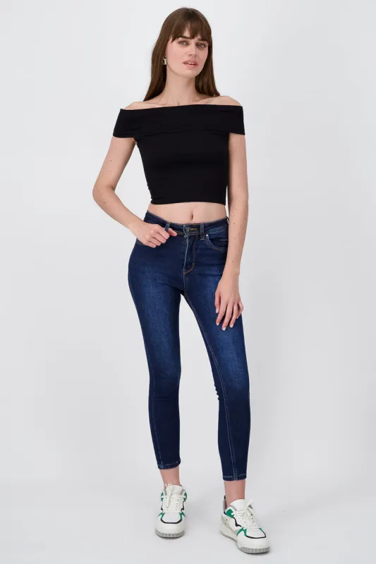 Jeans skinny cintura media sold by Shasa
