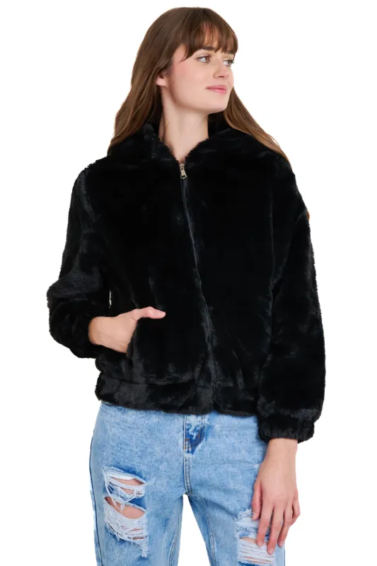 Chamarra peluche detalle cierre sold by Shasa