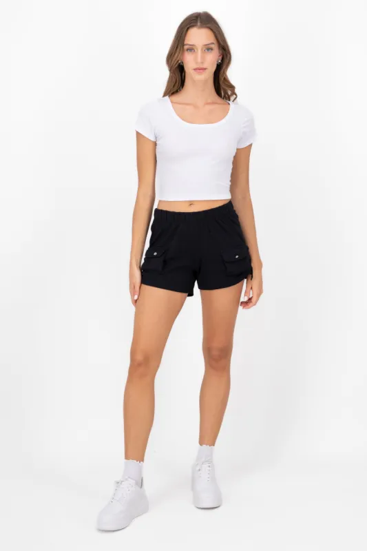 Shorts Con Bolsas Cargo Lisos sold by Shasa