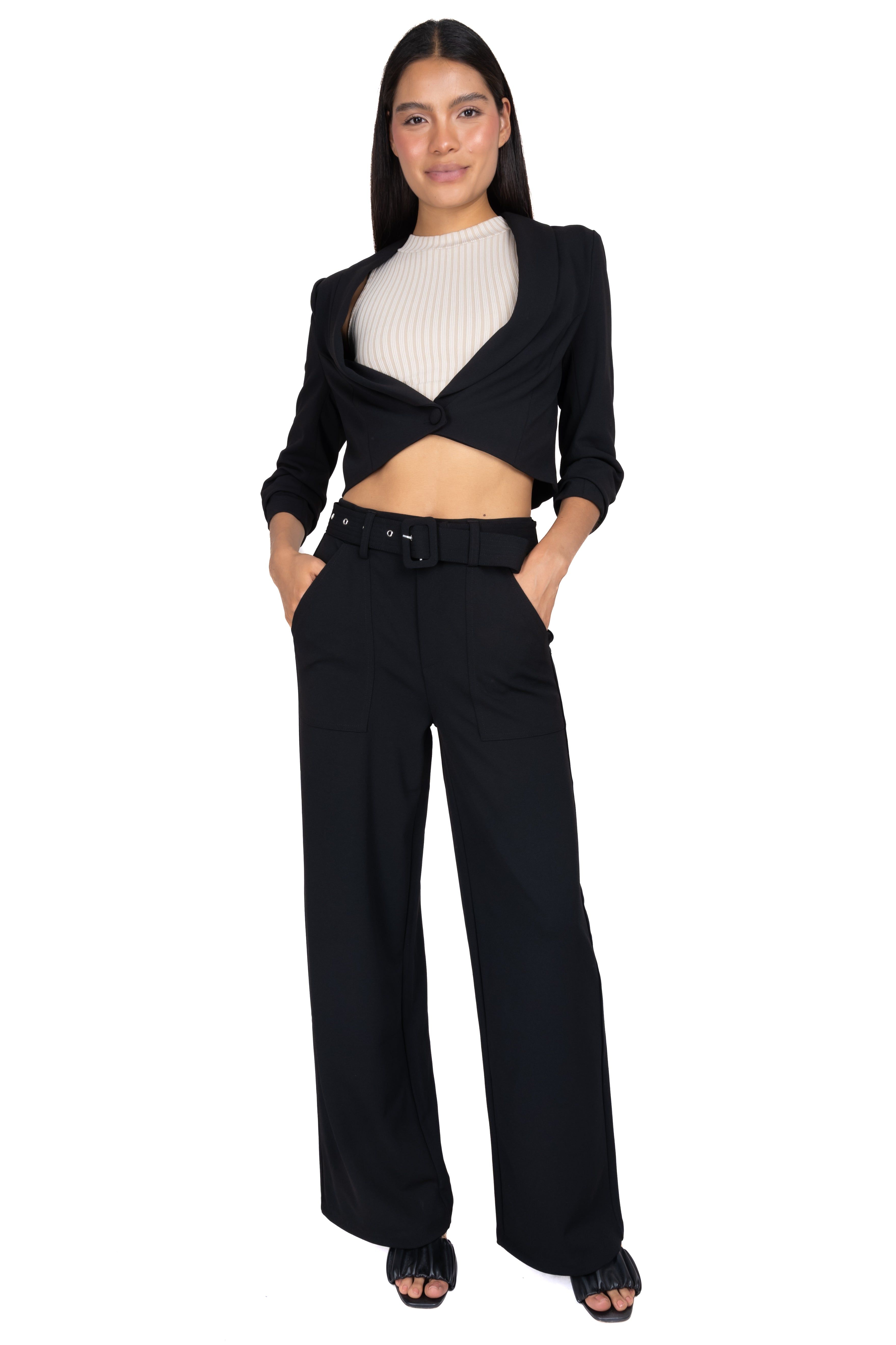 Pantalón amplio cinturón bolsillos sold by Shasa product image thumbnail 2