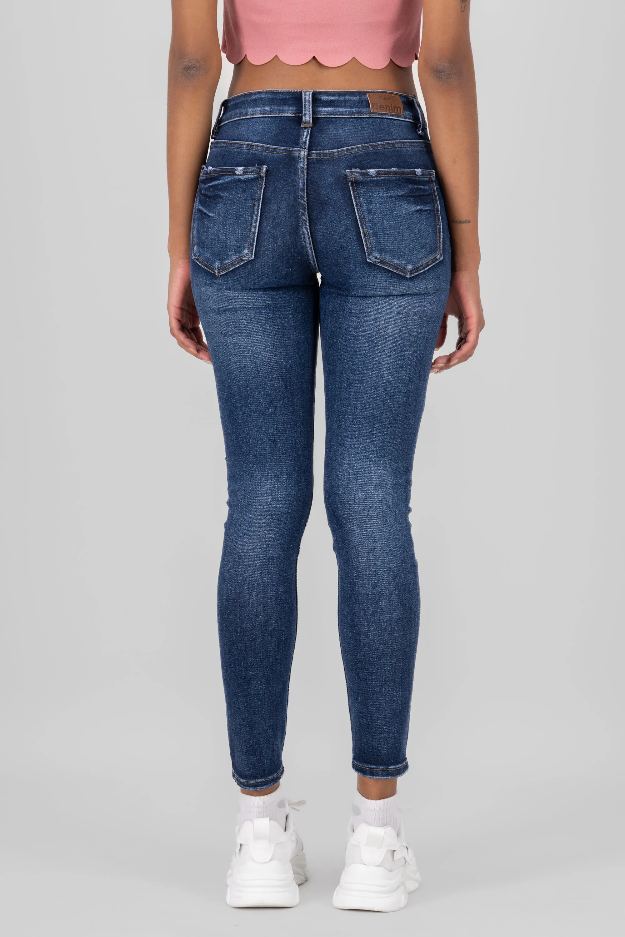 Jeans skinny básicos sold by Shasa product image thumbnail 4